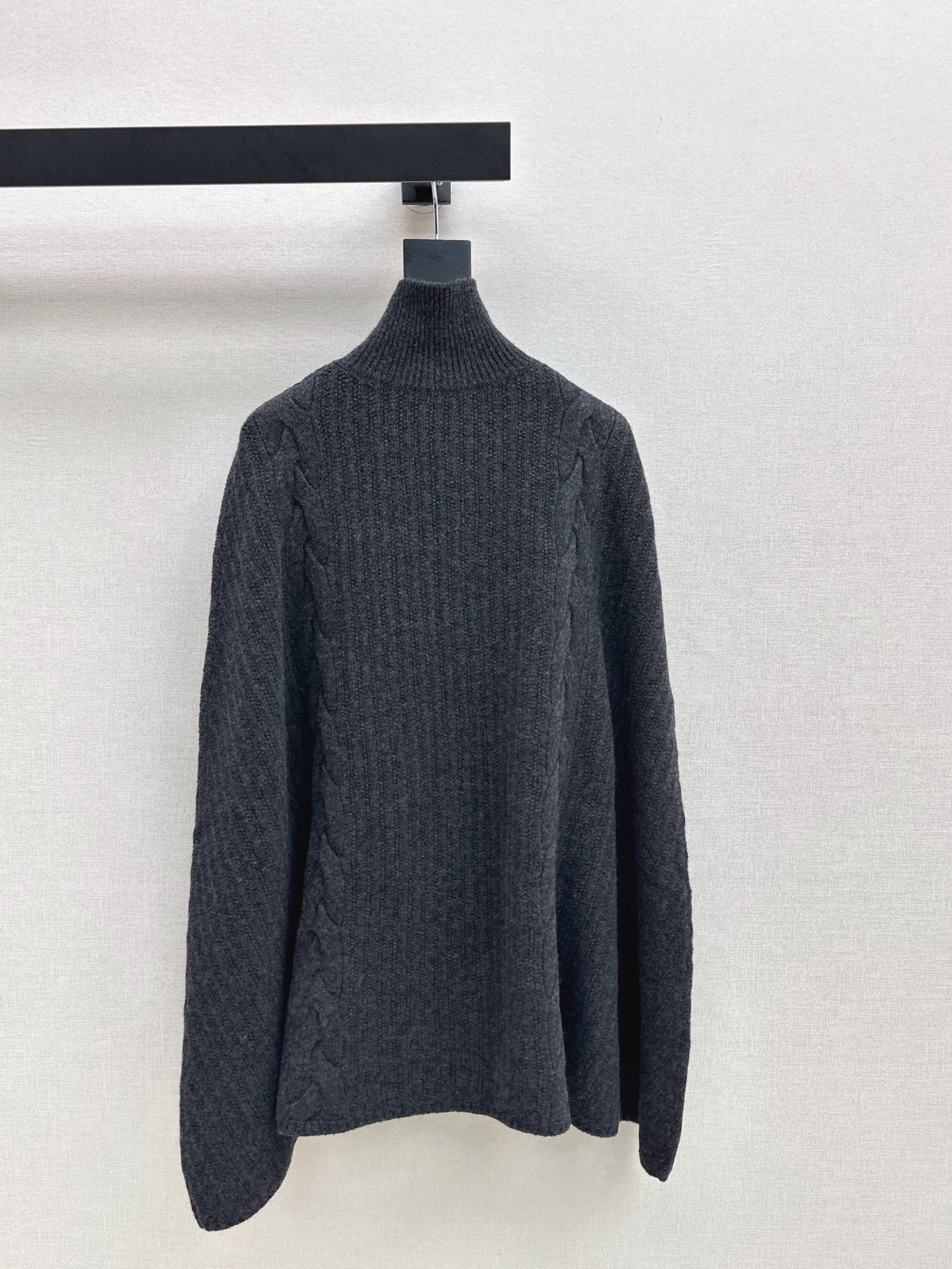 Loro 25fw wool shawl