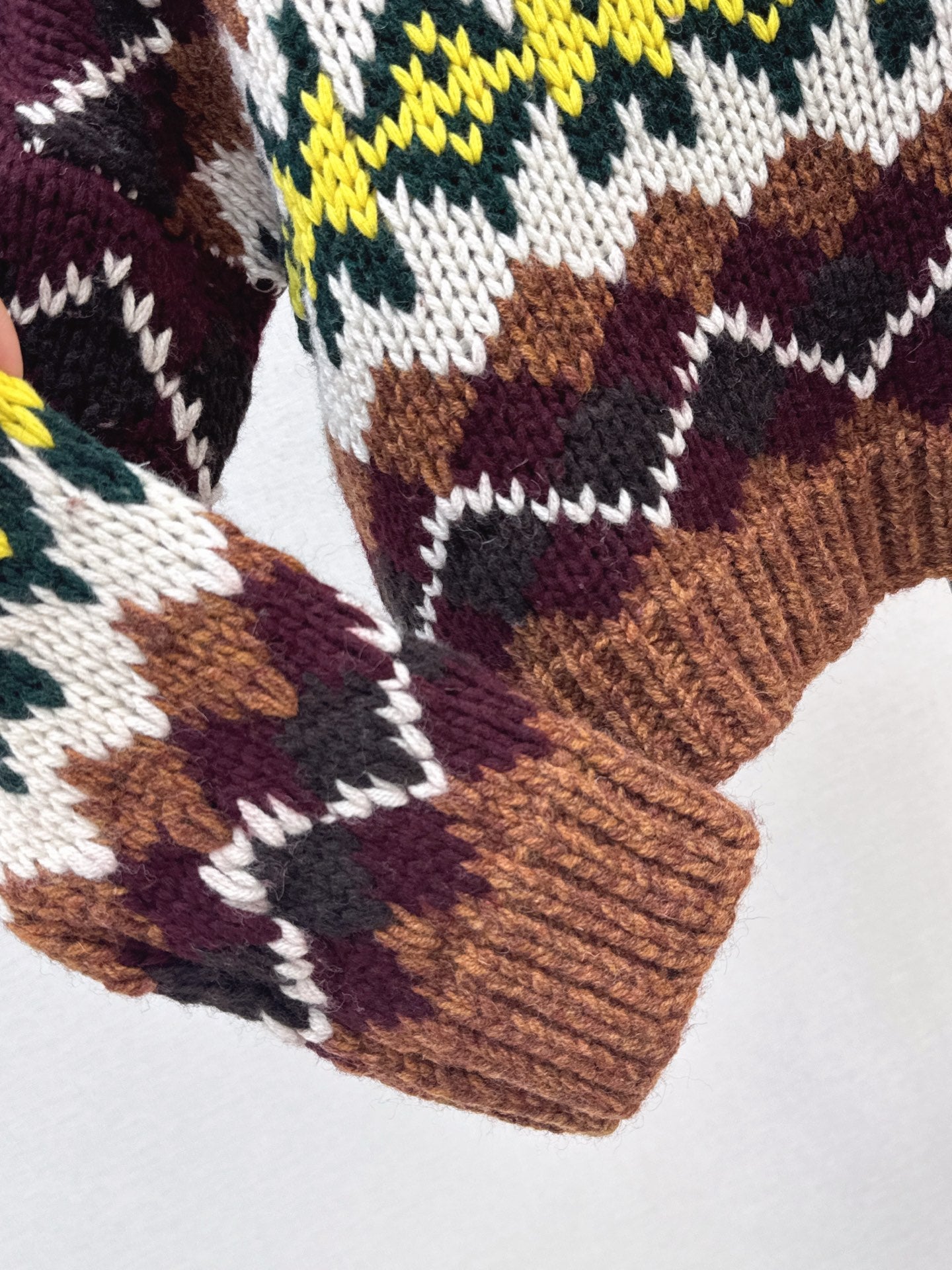 Celi 25fw wool sweater