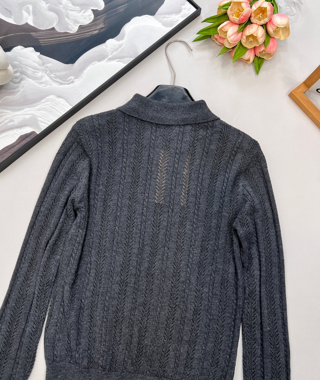 Miu 25fw knitted sweater