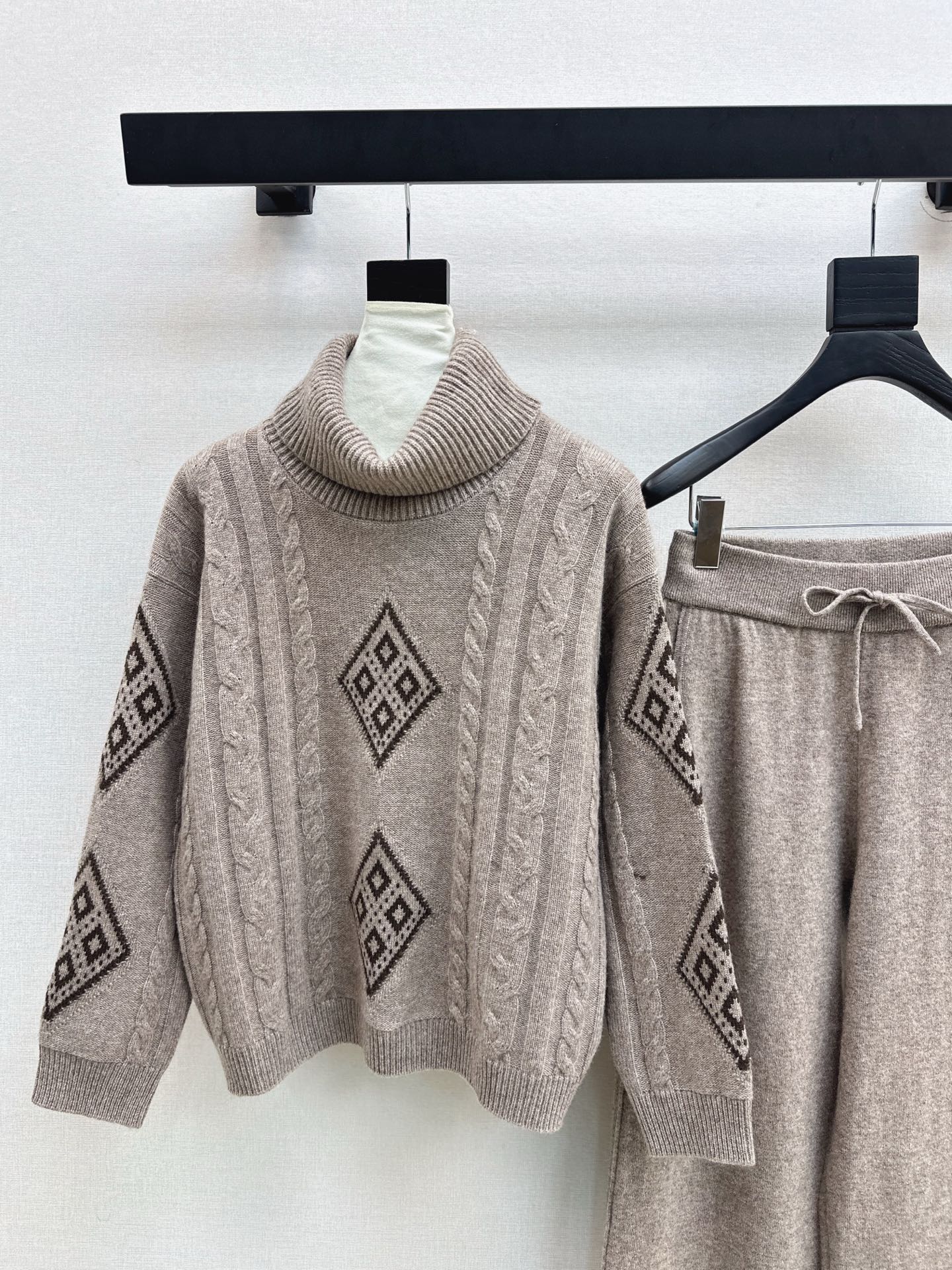 Max 25fw wool suit