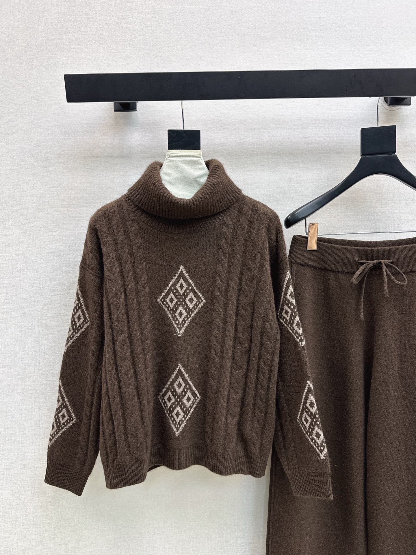 Max 25fw wool suit