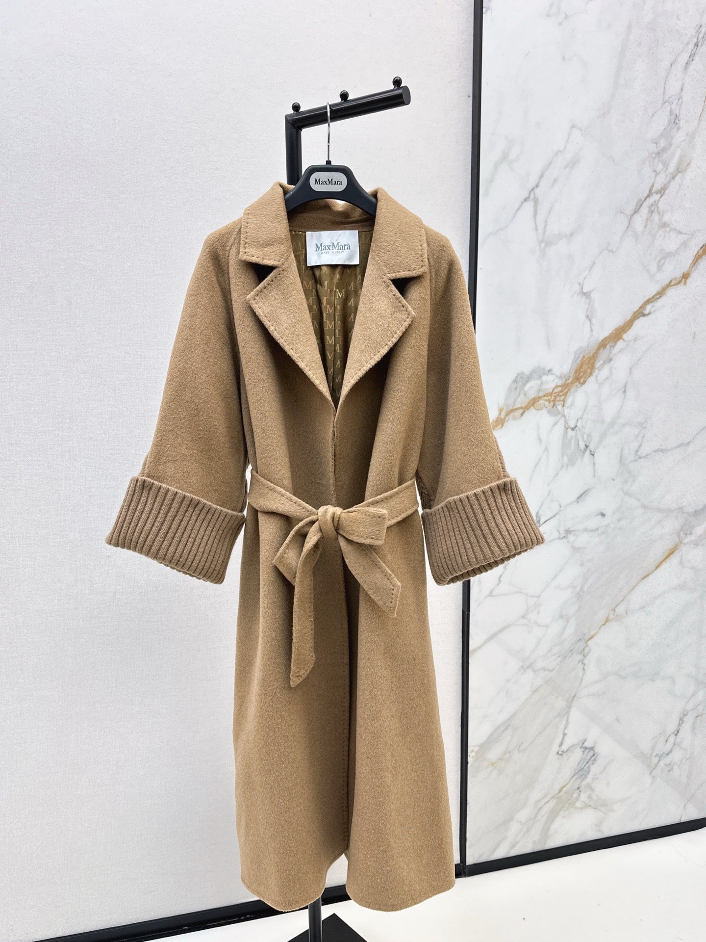 Max 25fw trench coats
