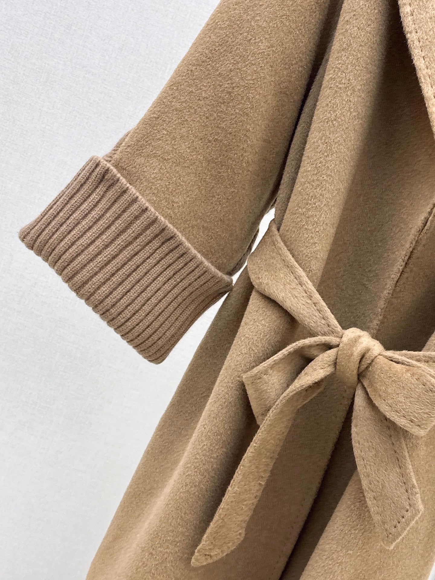 Max 25fw trench coats