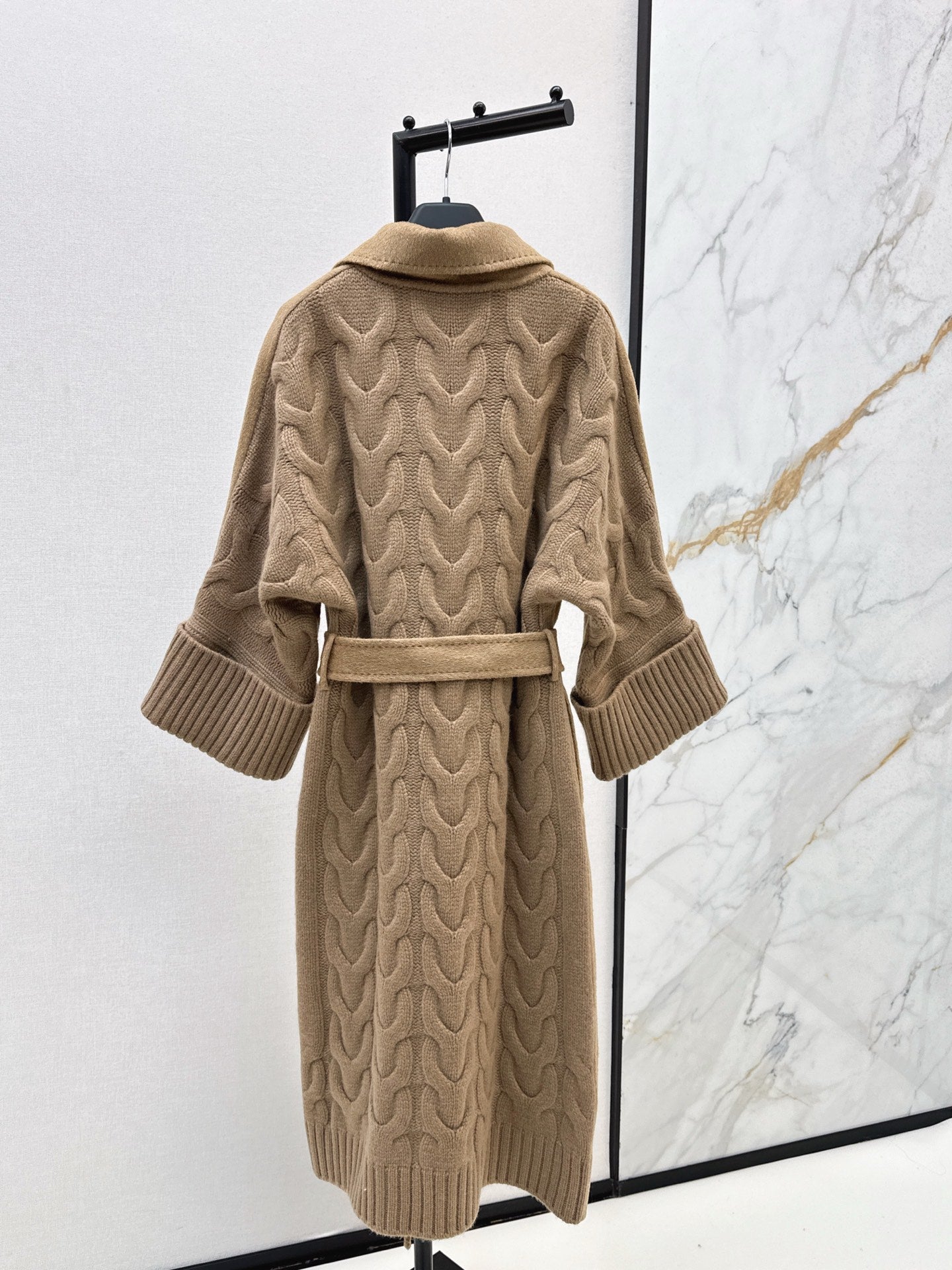 Max 25fw trench coats