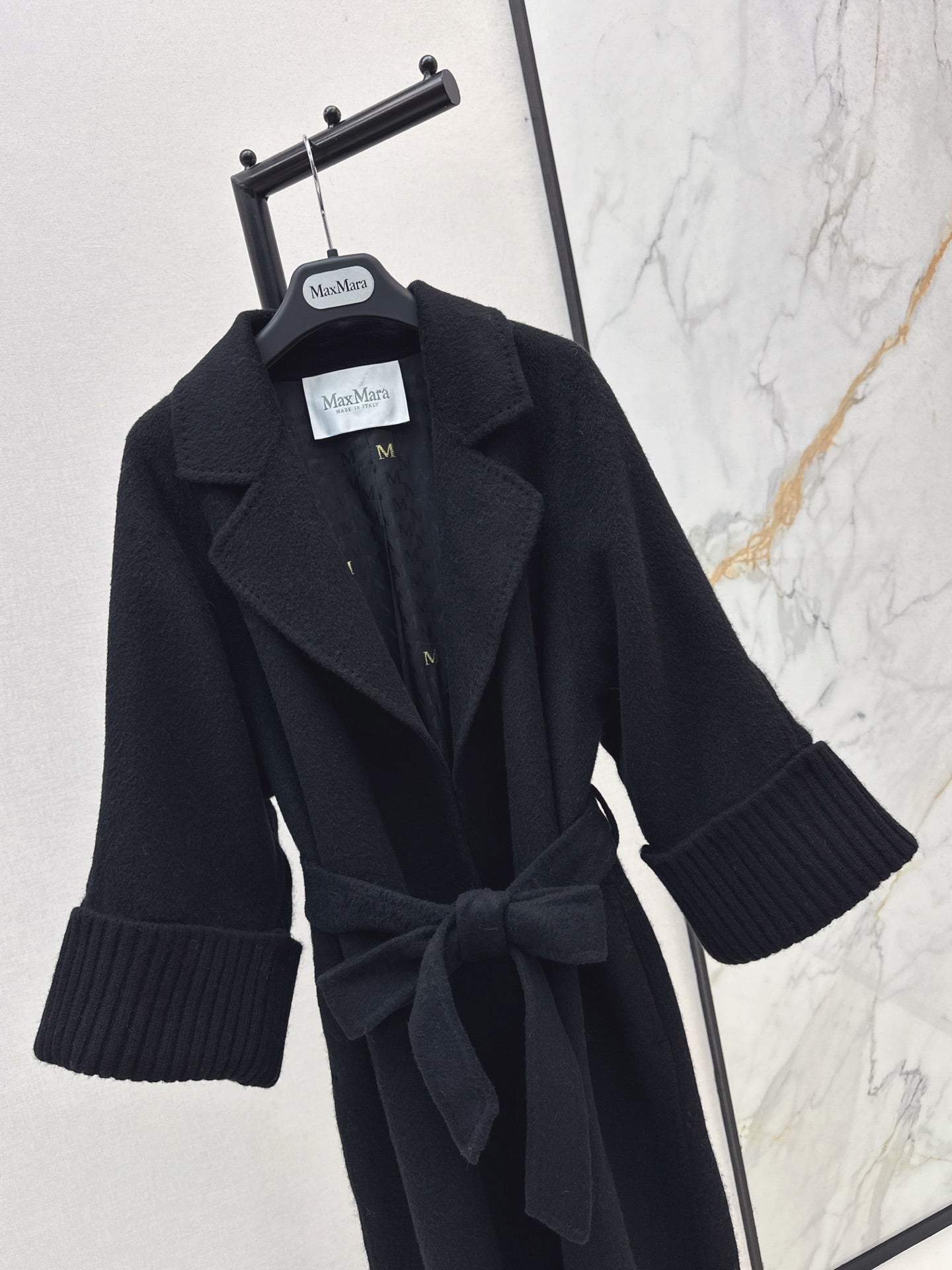 Max 25fw trench coats