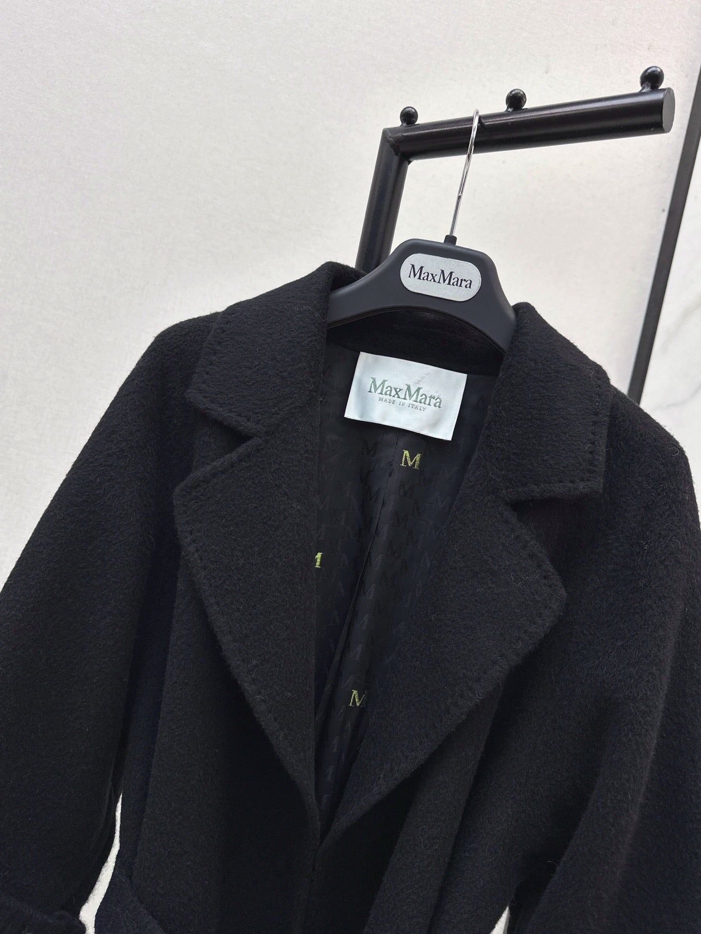 Max 25fw trench coats