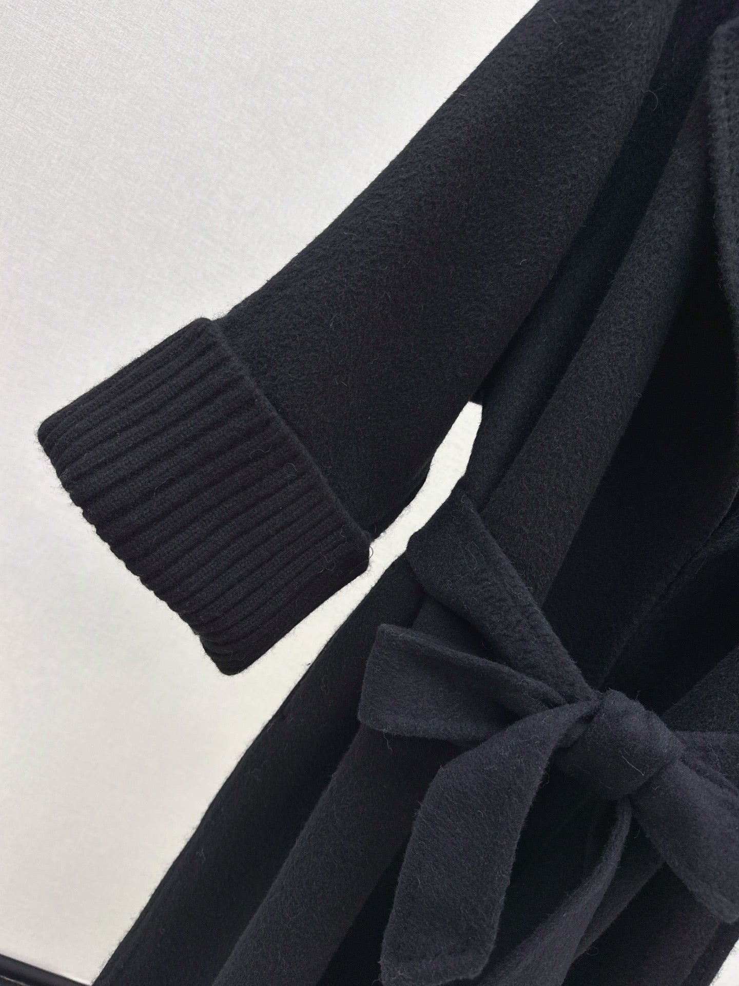Max 25fw trench coats