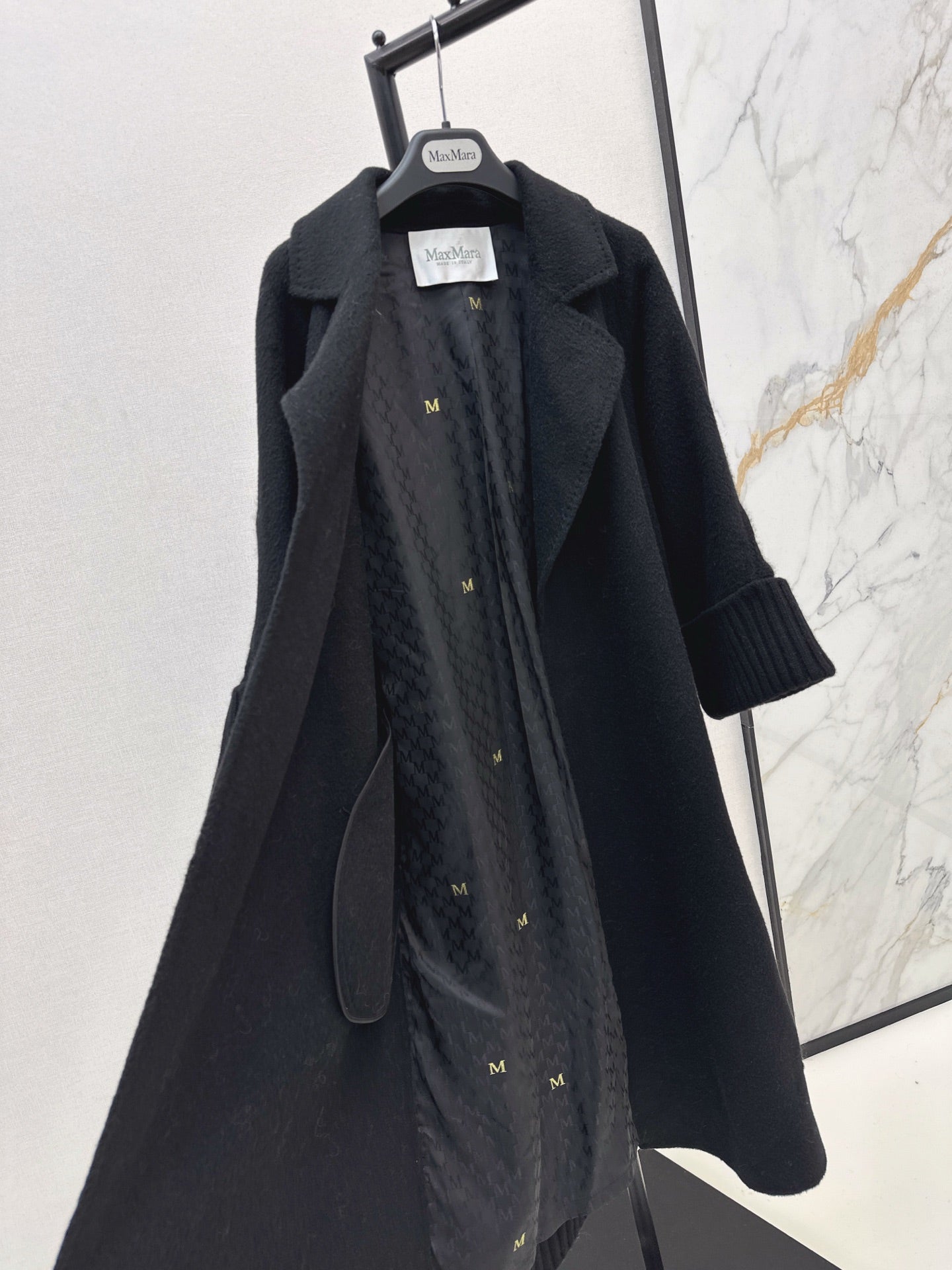 Max 25fw trench coats