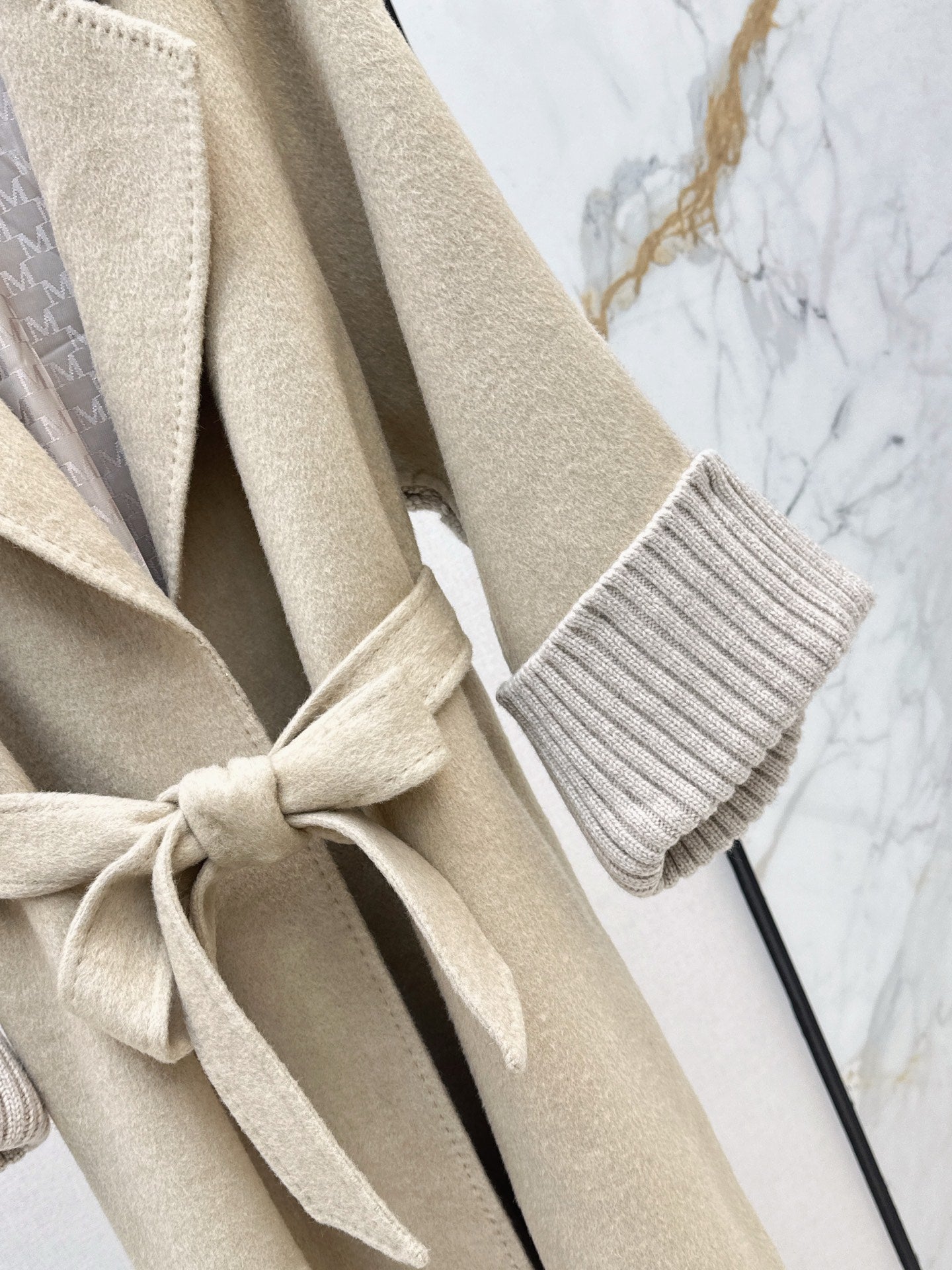 Max 25fw trench coats
