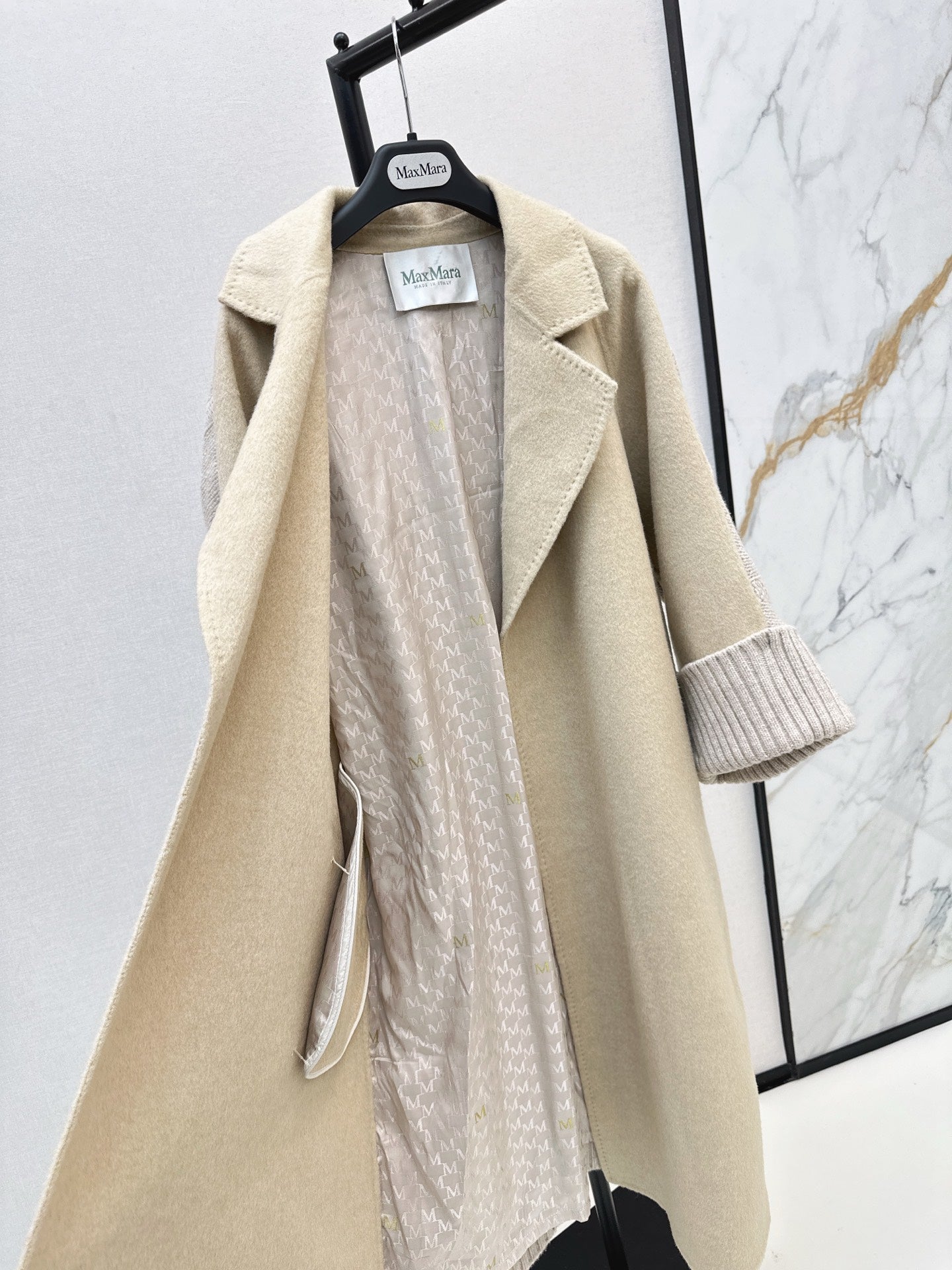 Max 25fw trench coats