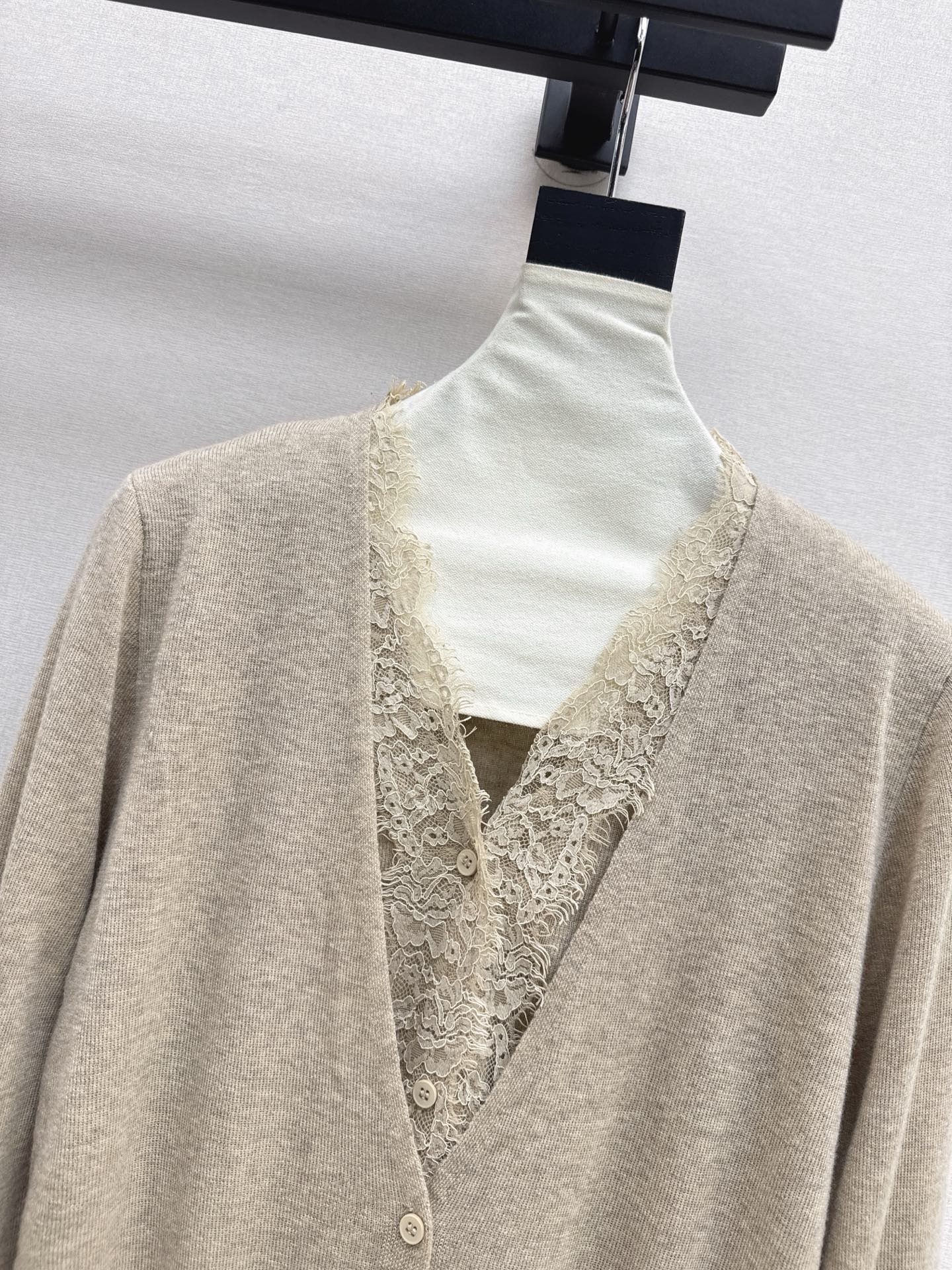 Erma 25fw lace cardigan