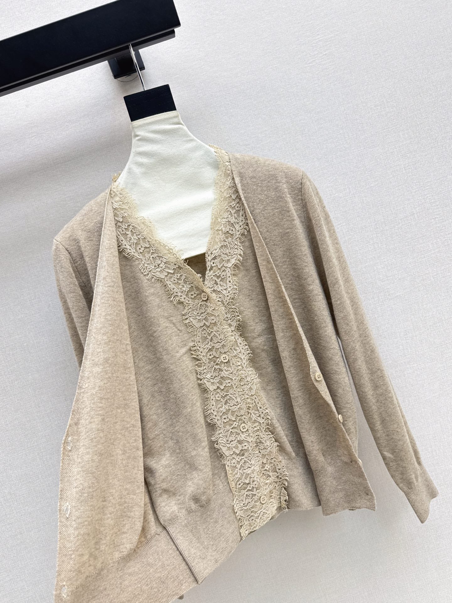 Erma 25fw lace cardigan