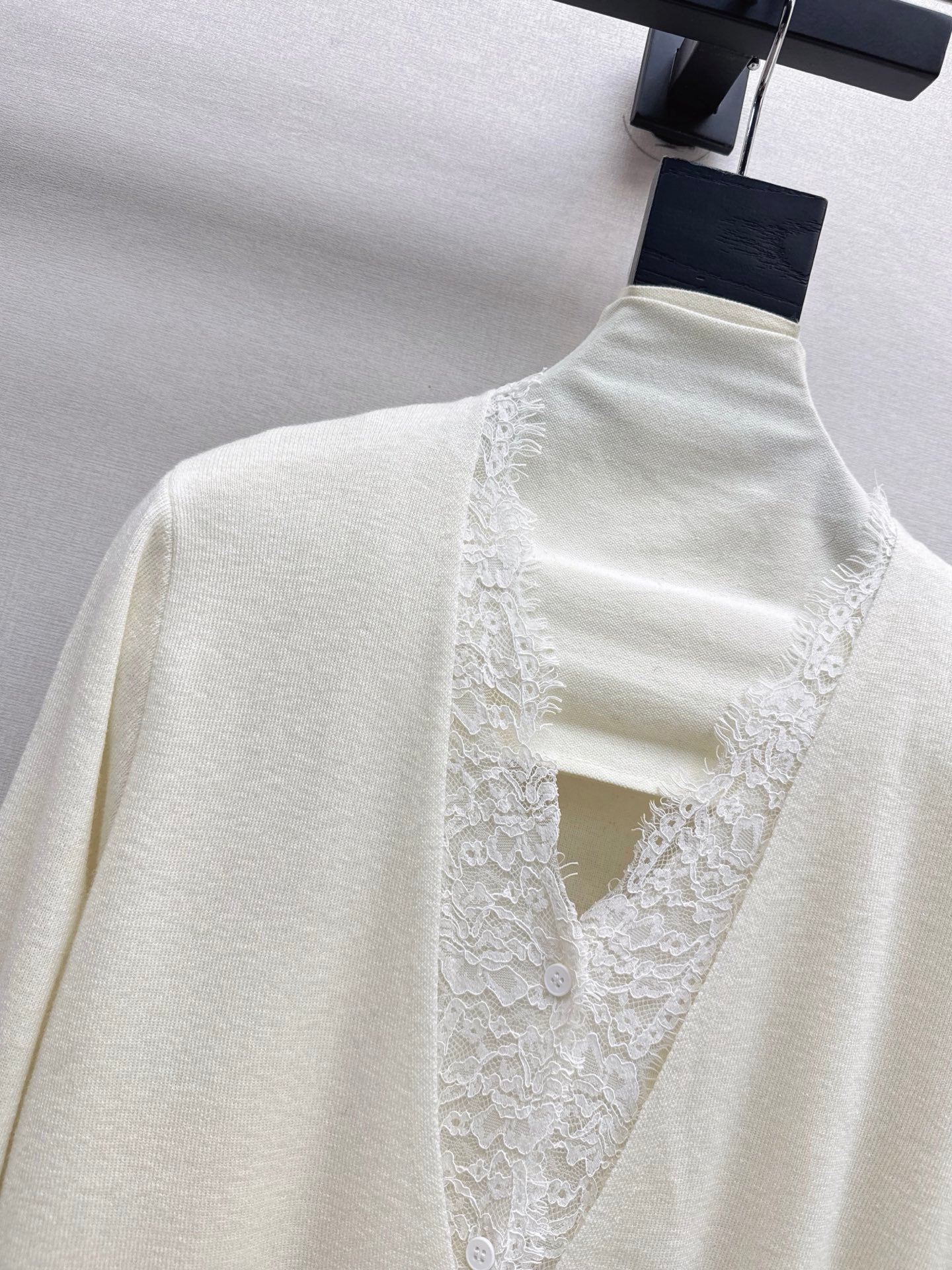 Erma 25fw lace cardigan