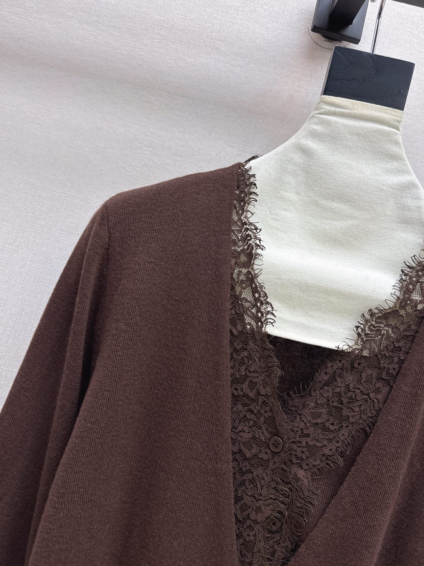 Erma 25fw lace cardigan