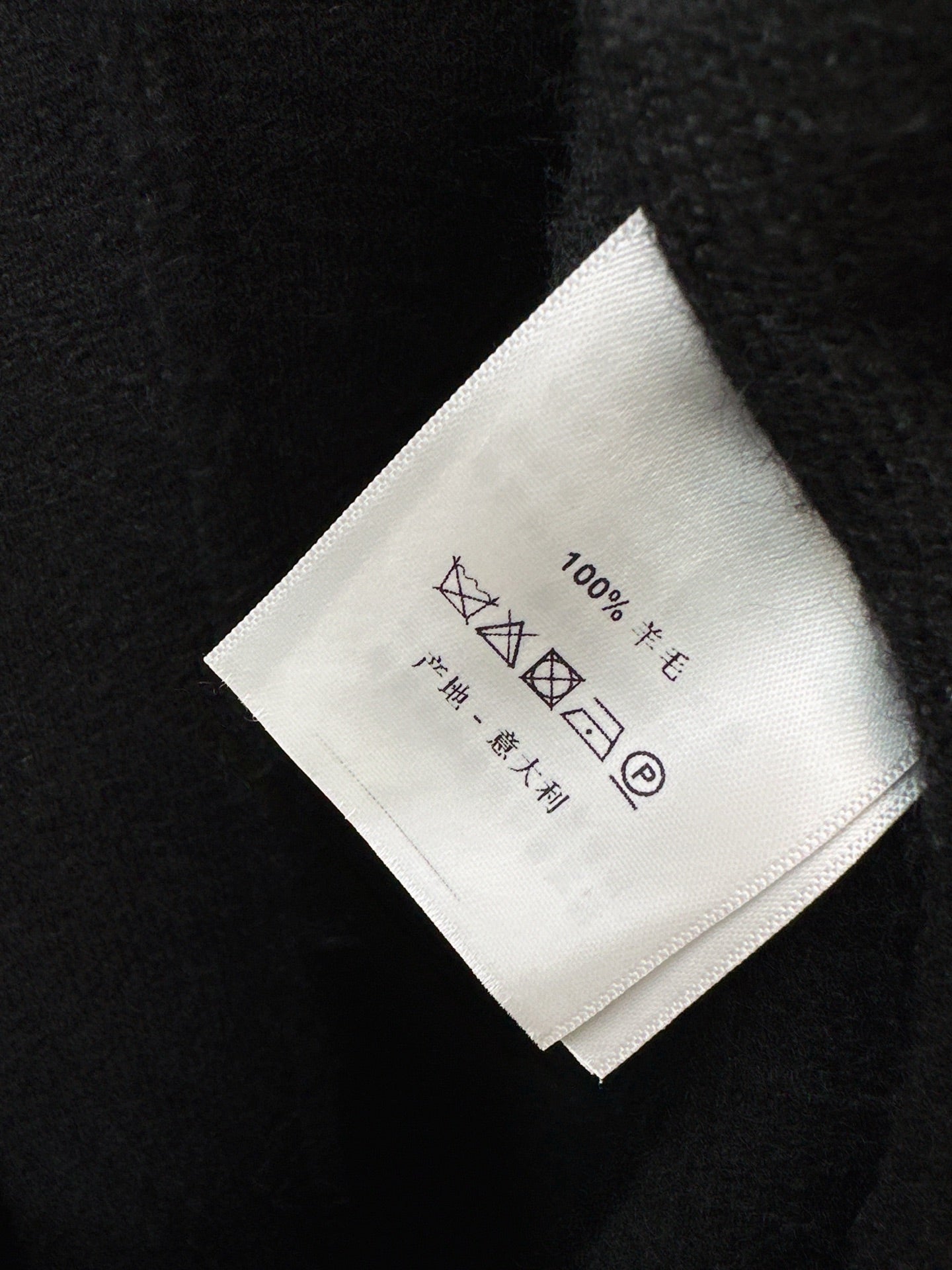 Fen 25fw wrap coats