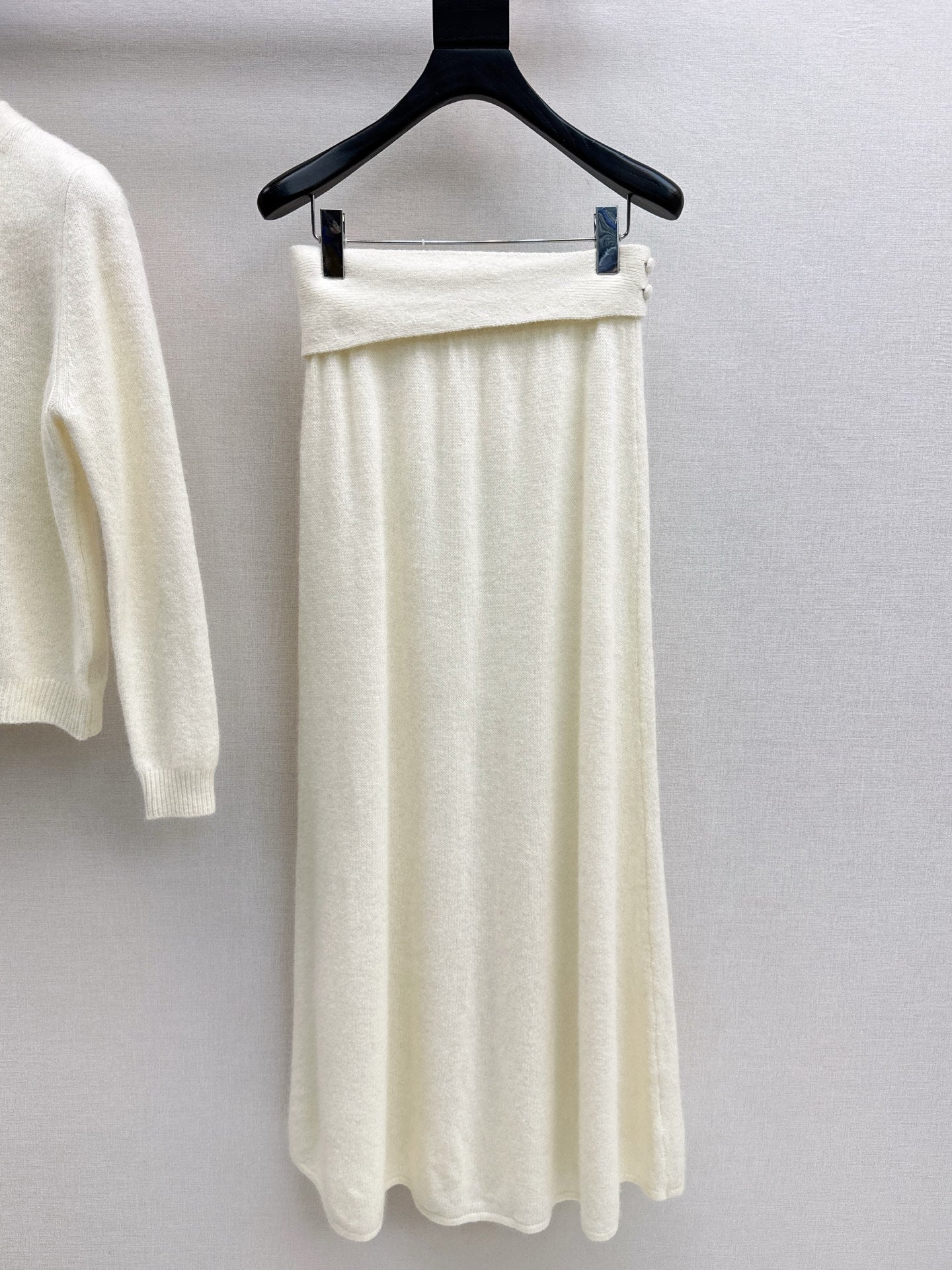 CD 25fw knitted suit