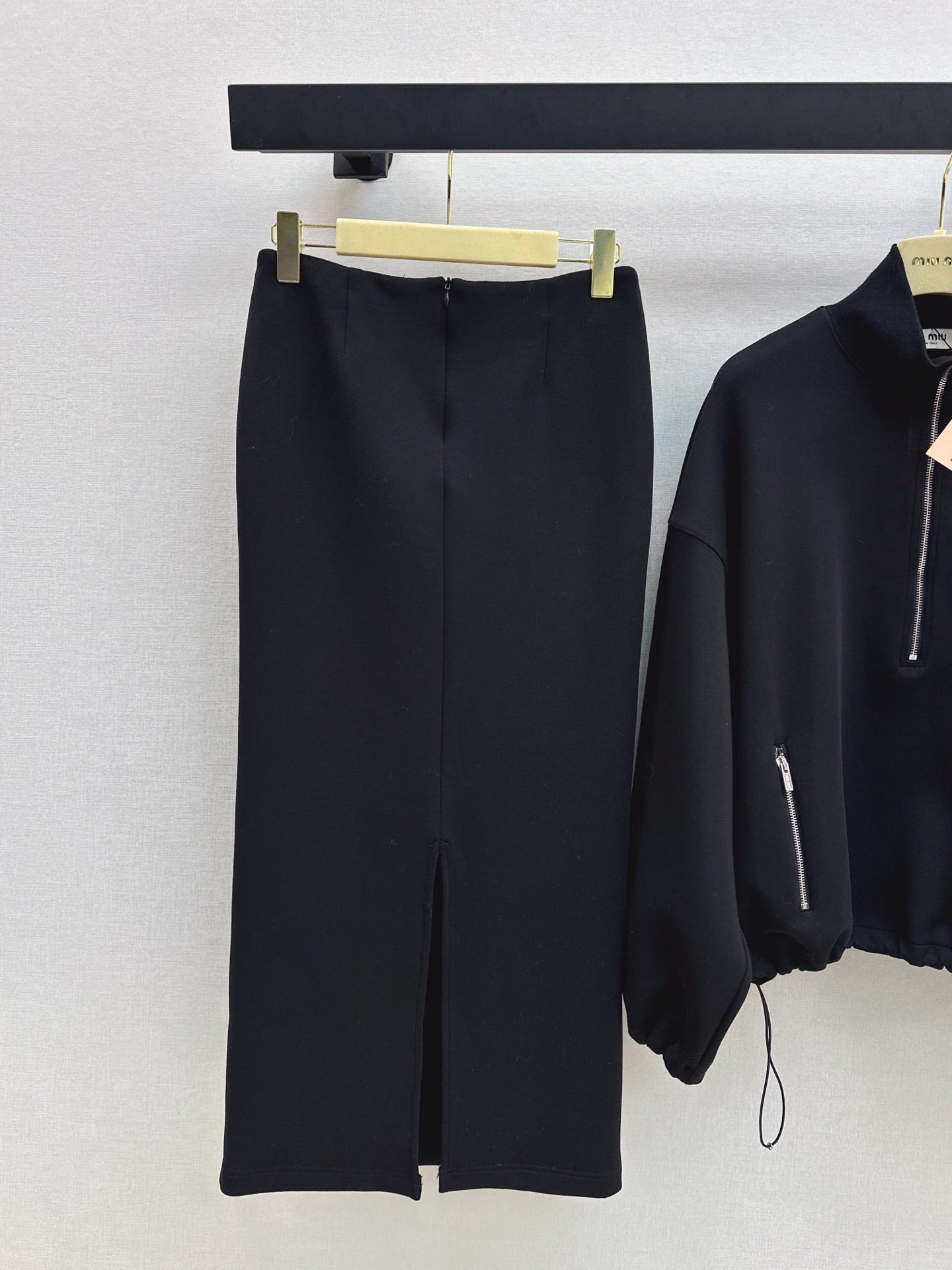 Miu 25fw hoodie skirt suit
