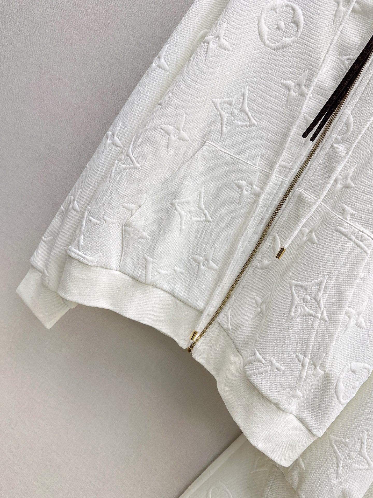 Loui 25fw tracksuit