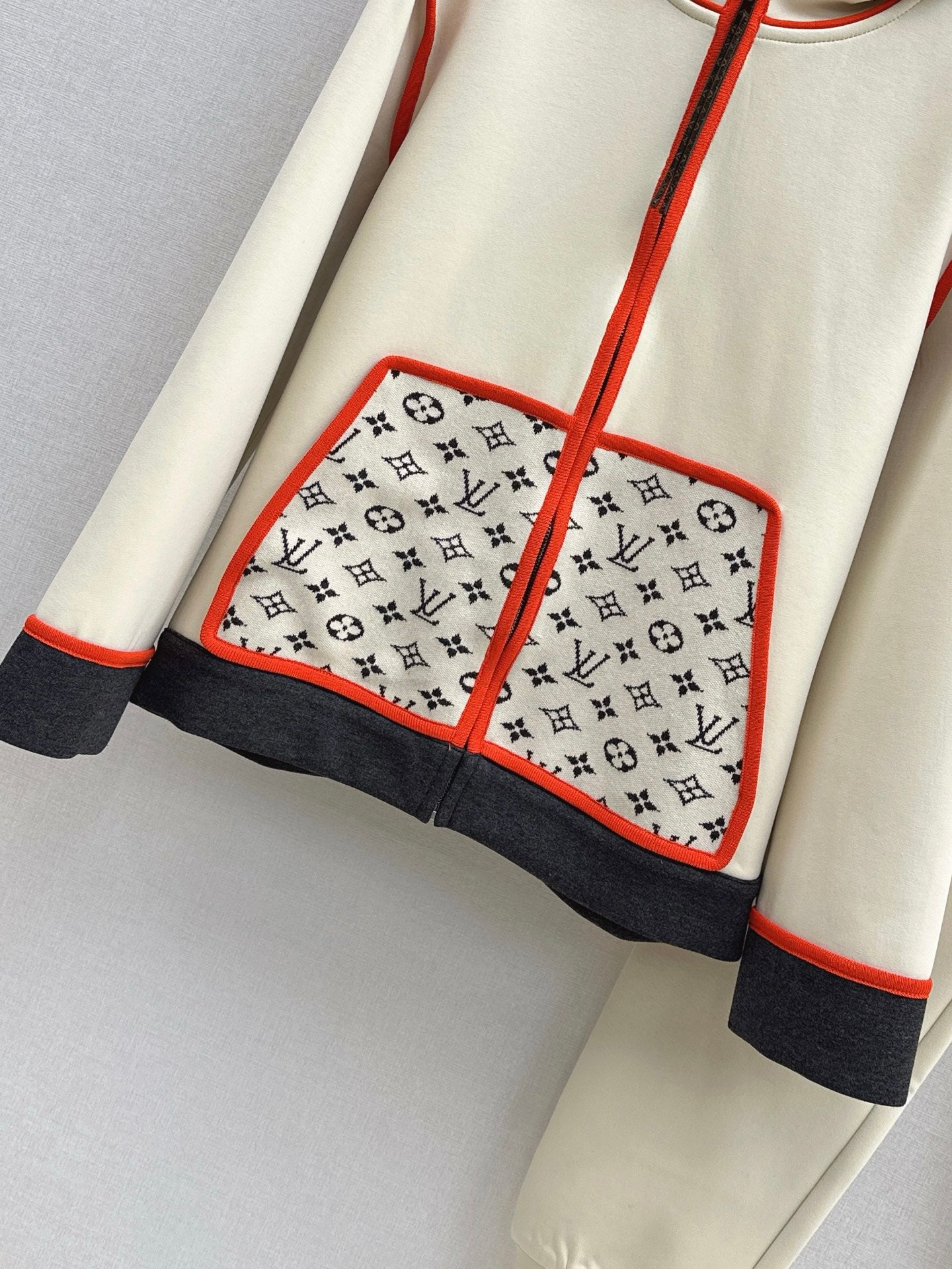 Loui 25fw hoodie pants set