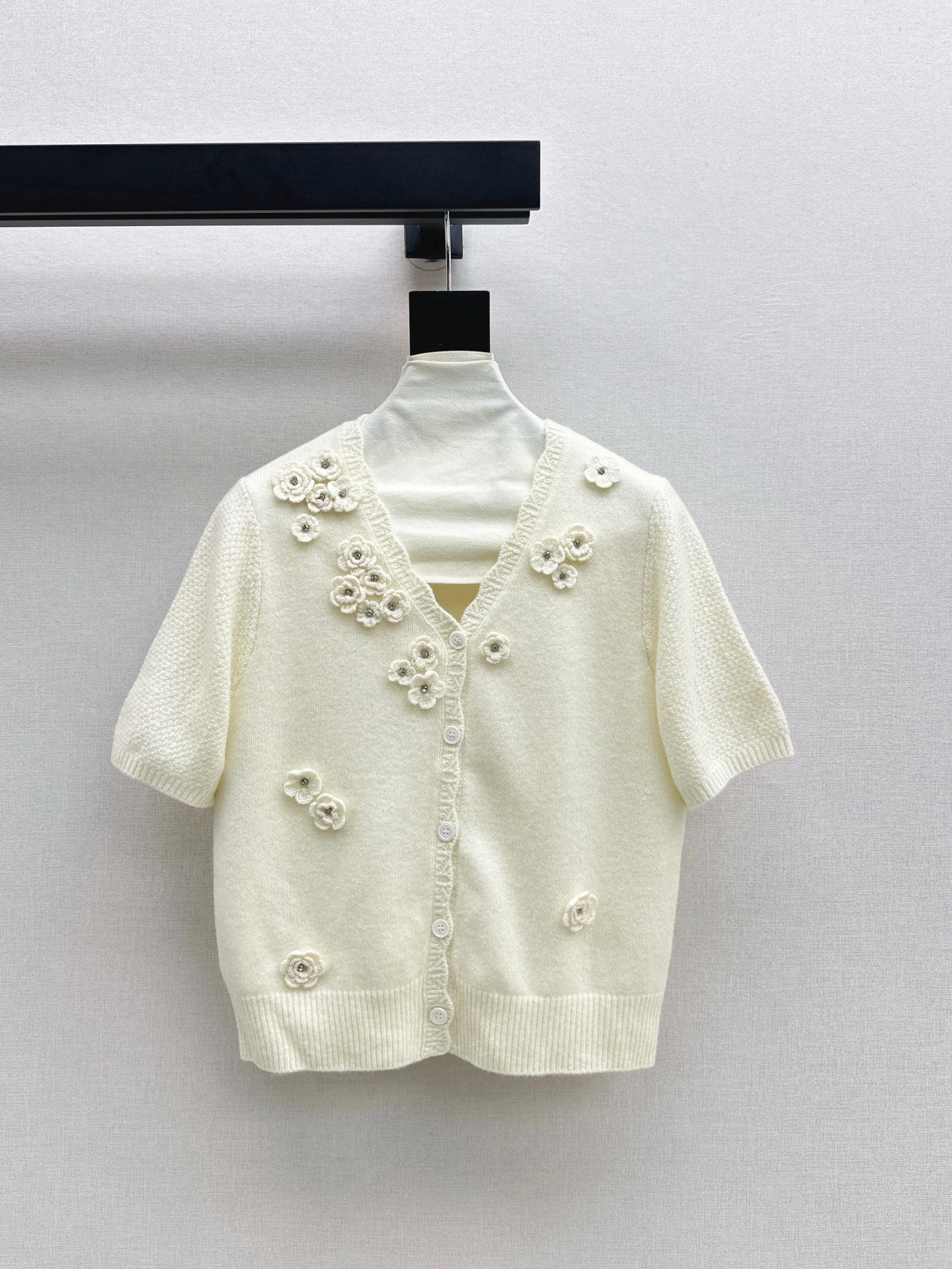 Chan 25fw sweater