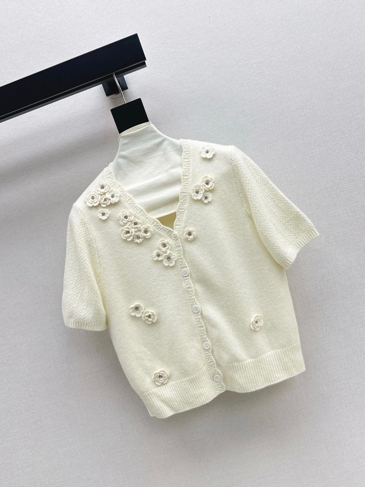 Chan 25fw sweater