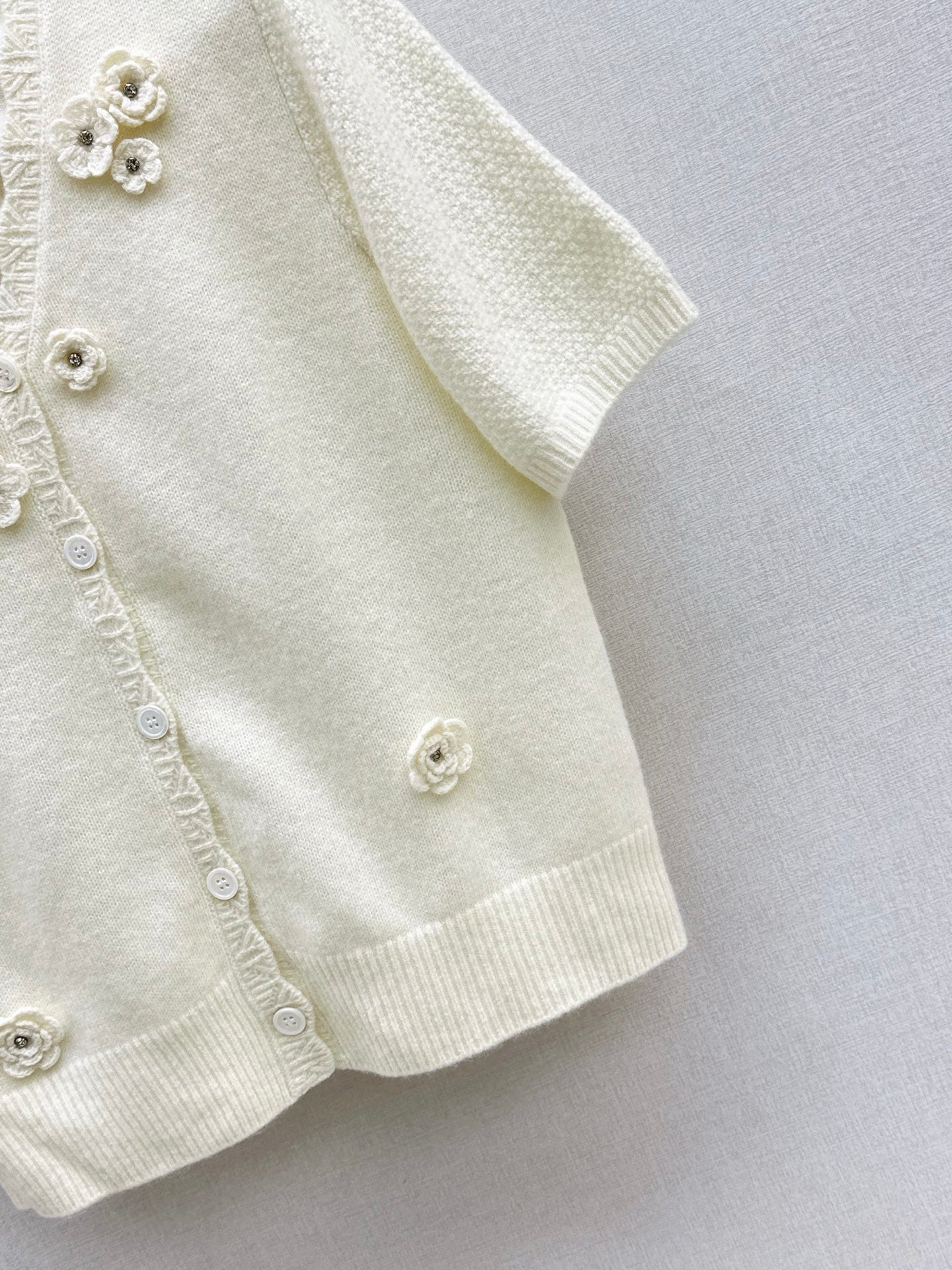 Chan 25fw sweater