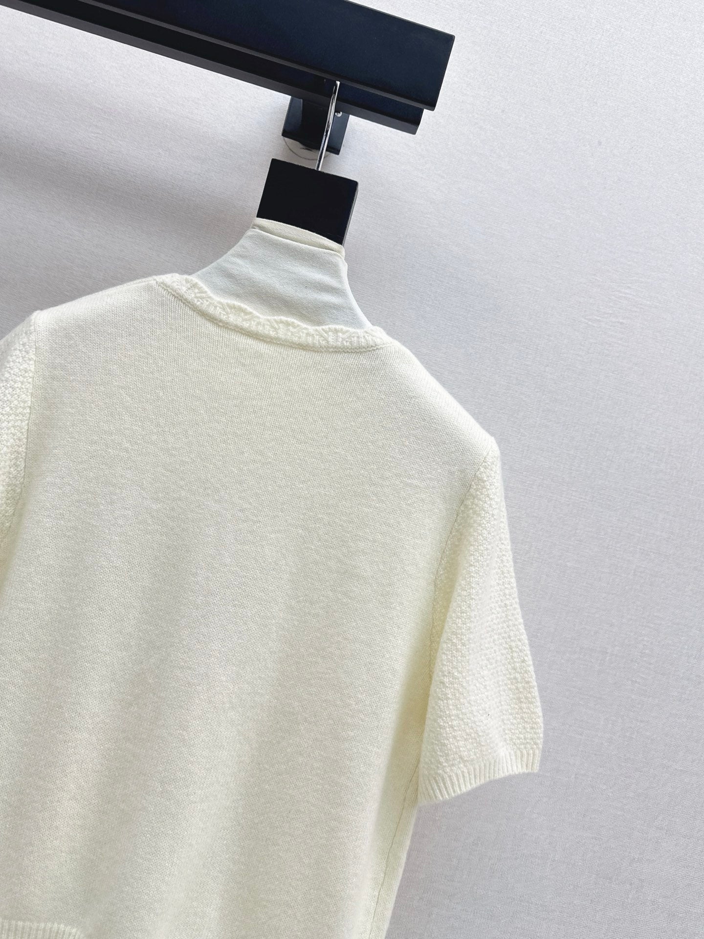 Chan 25fw sweater