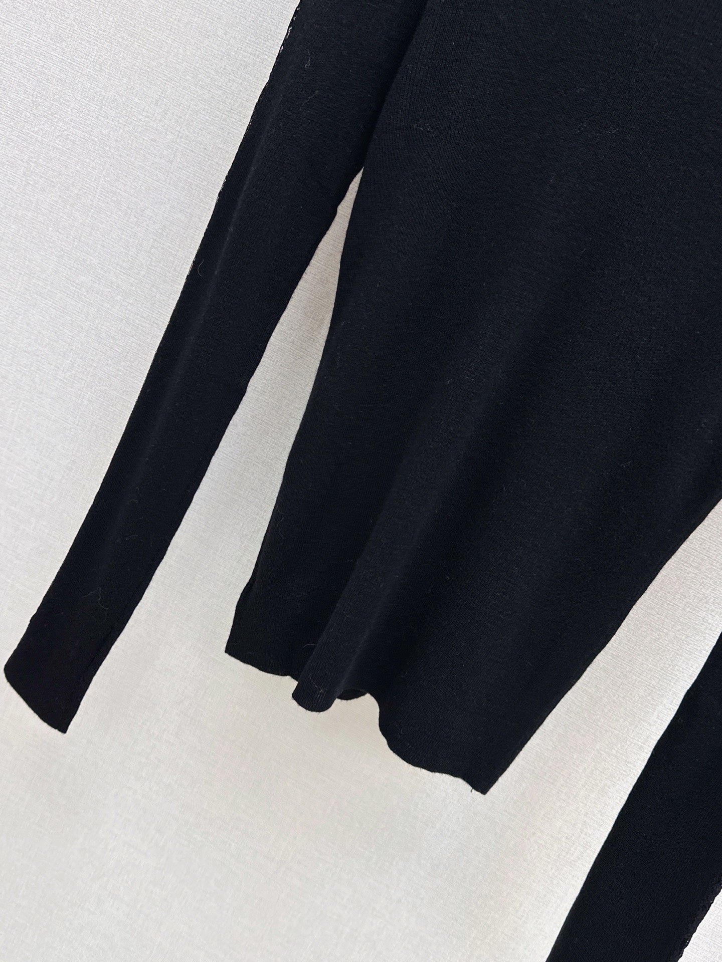 Erma 25fw lace sweatshirts
