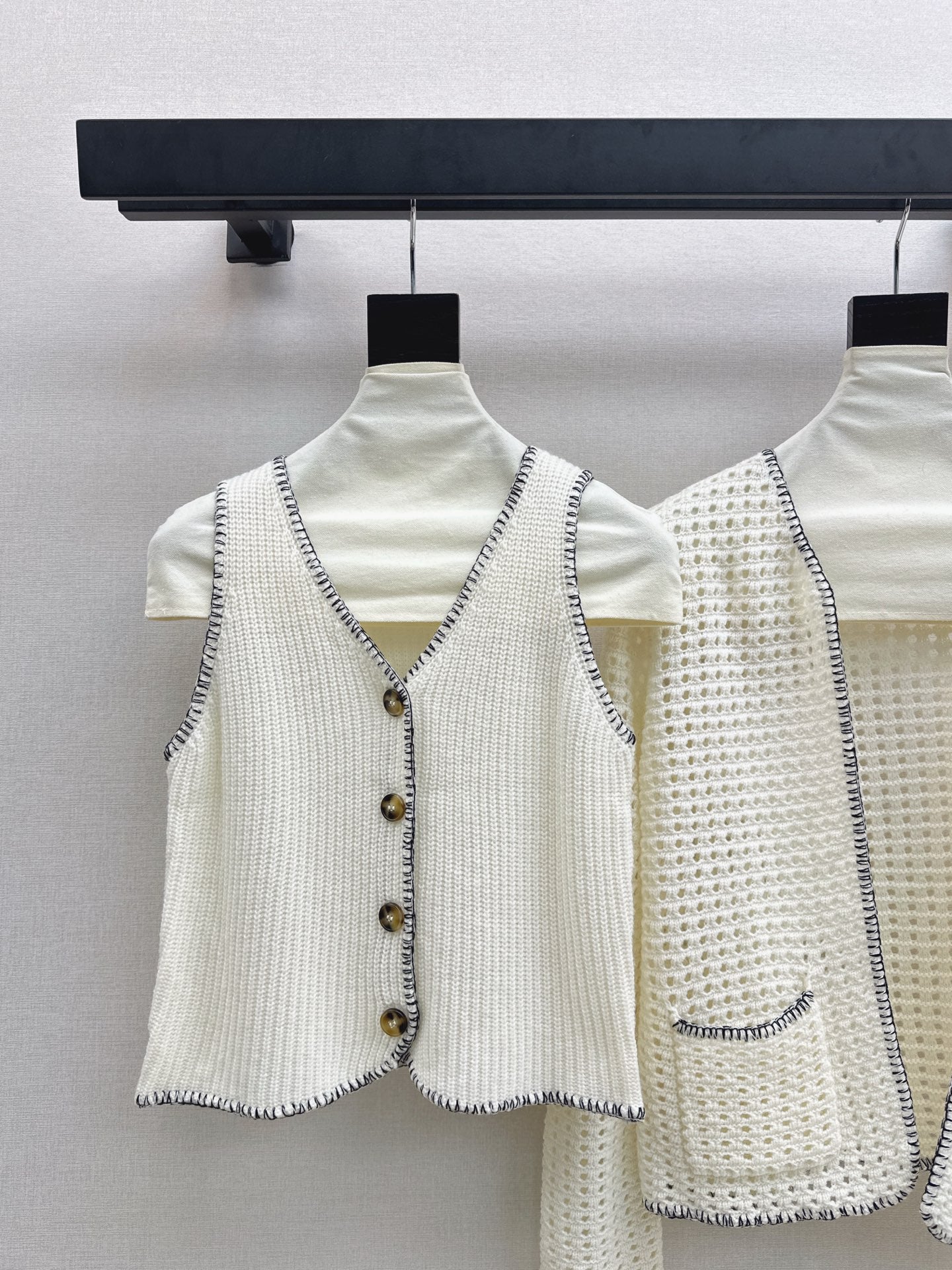 Chan 25fw knitted cardigan vest set