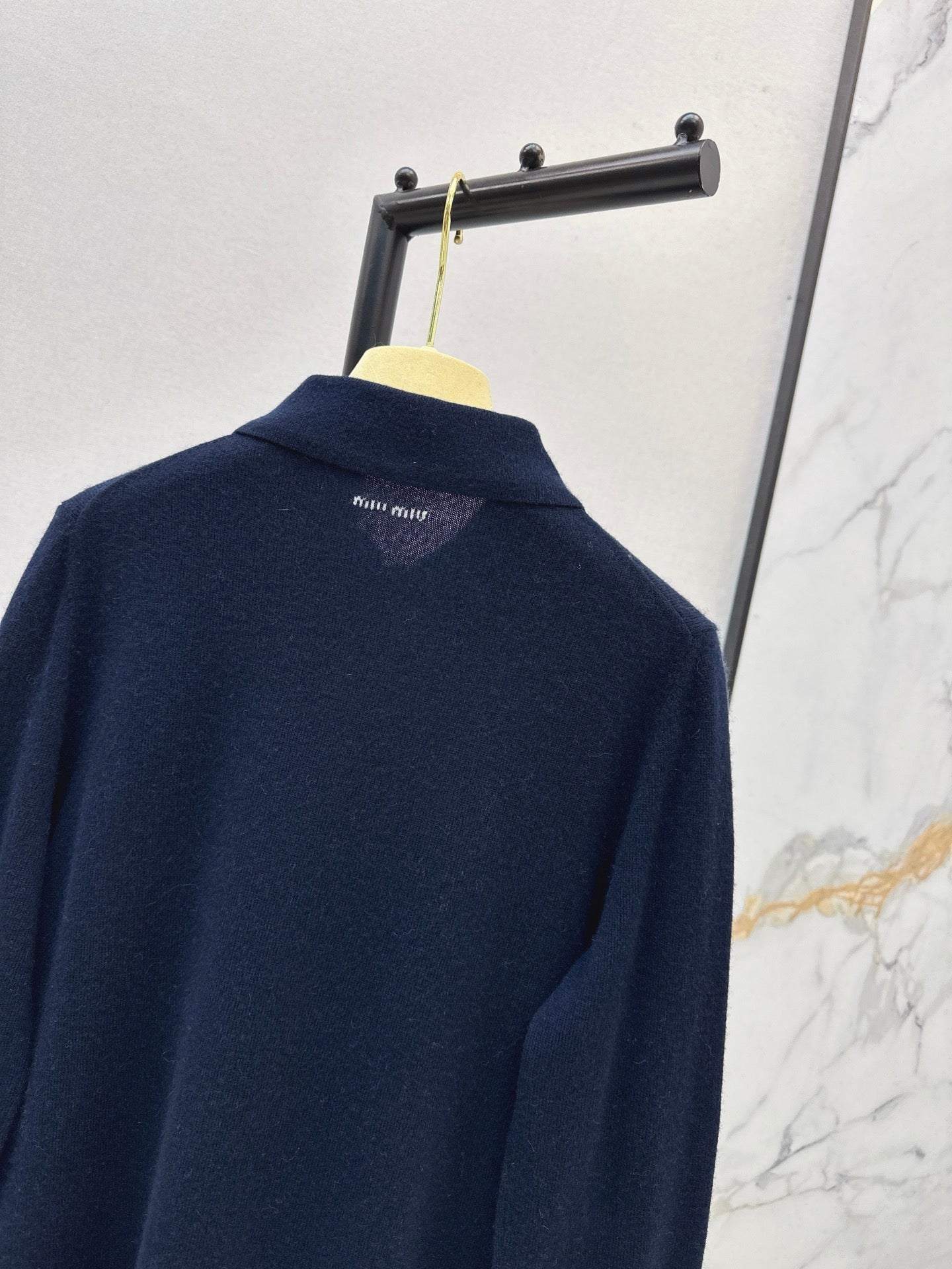 Miu 25fw polo sweatshirts