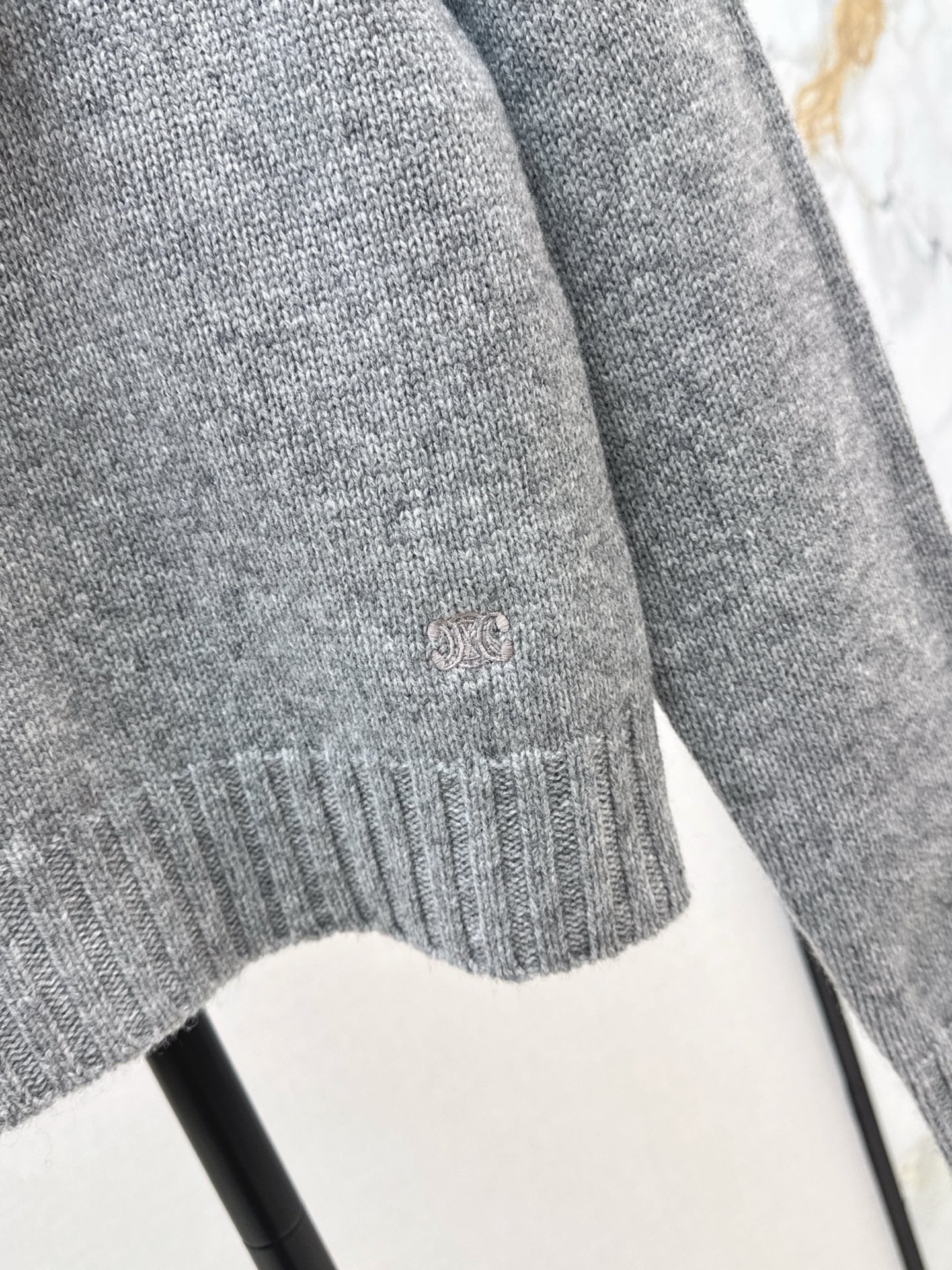 Celi 25fw sweater