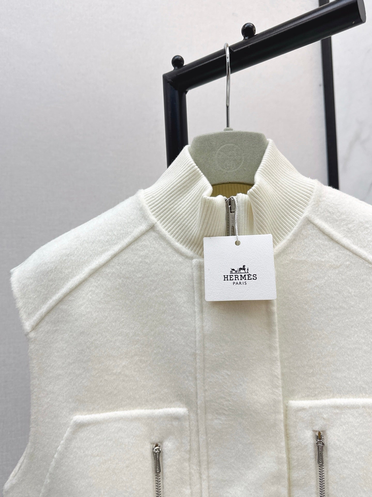 Herm 25fw wool vest
