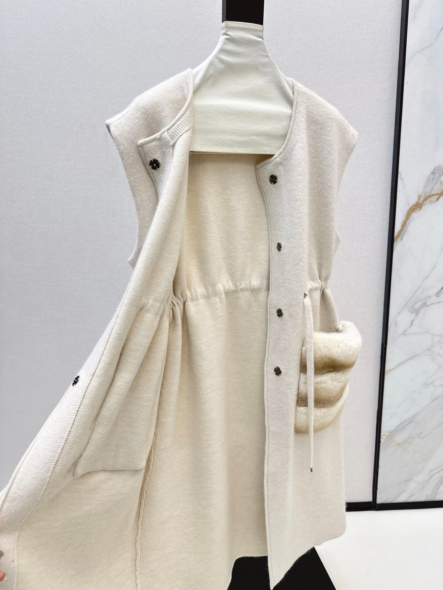 Fen 25fw wool vest jacket