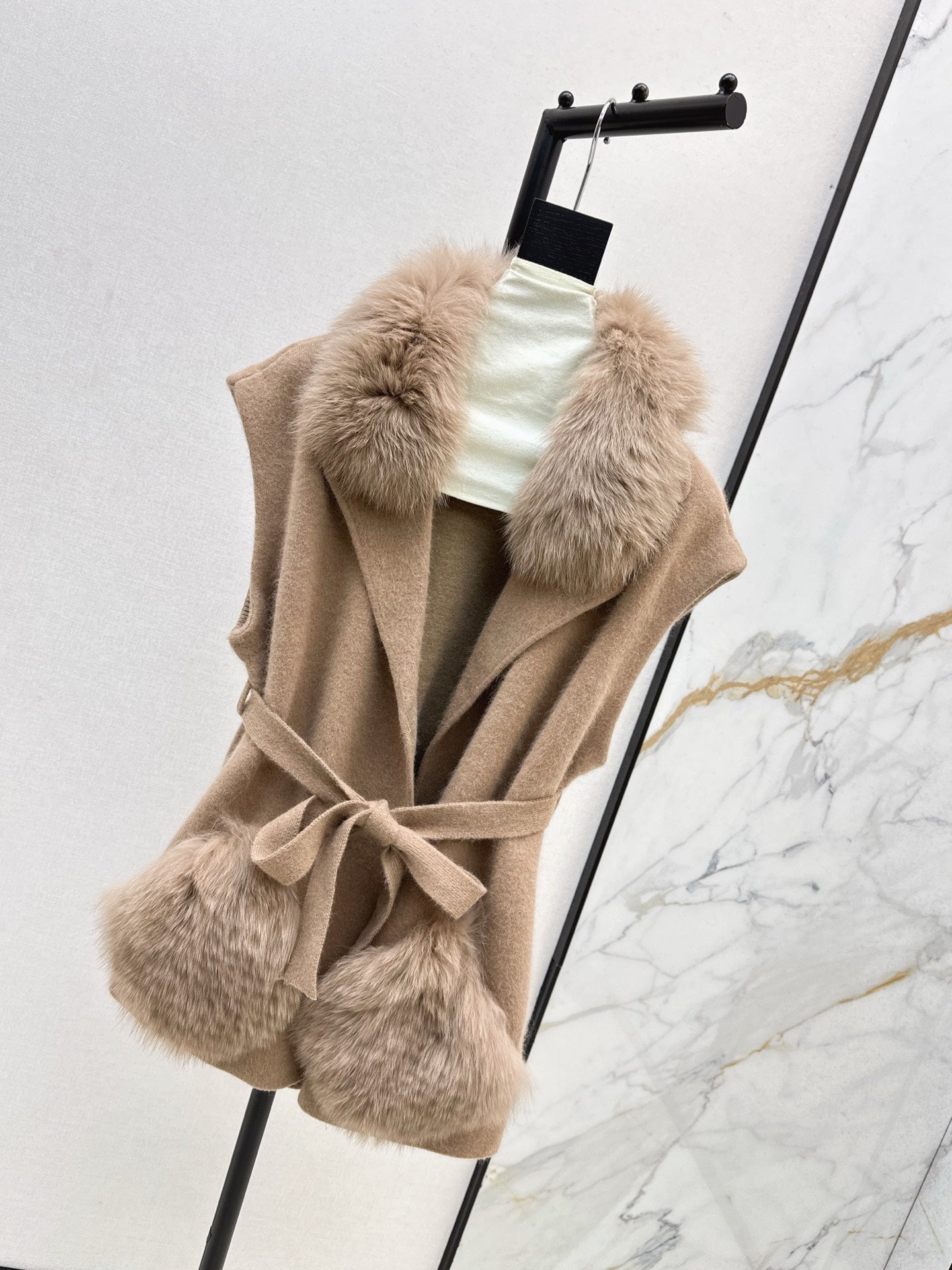 Fen 25fw wool vest jacket