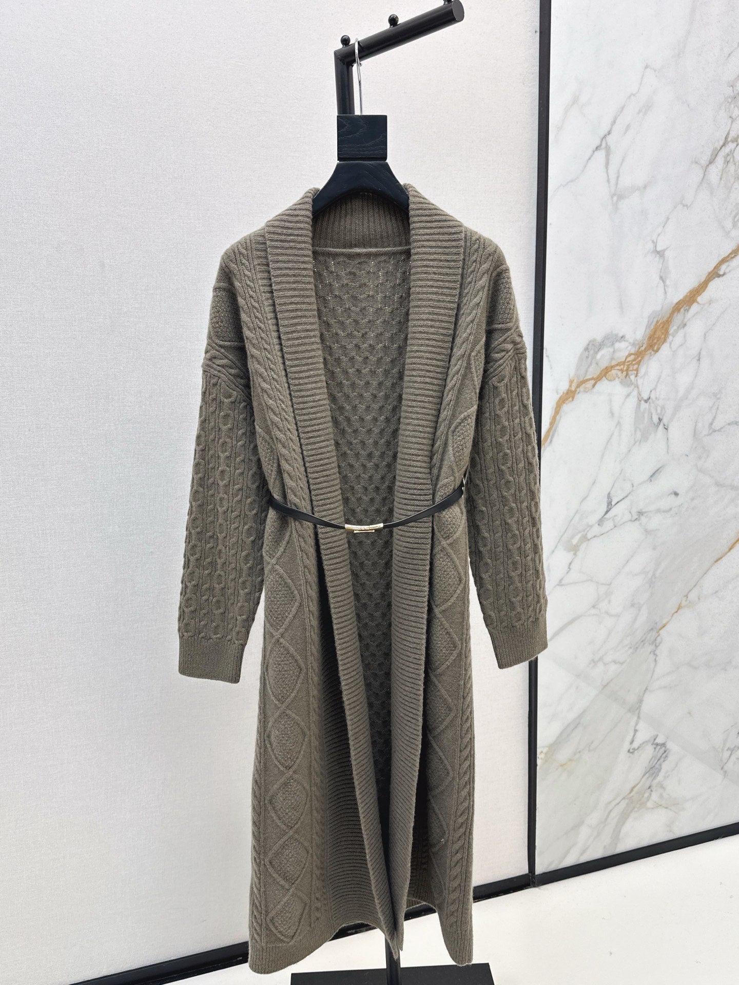 Her 25fw knitted jacket