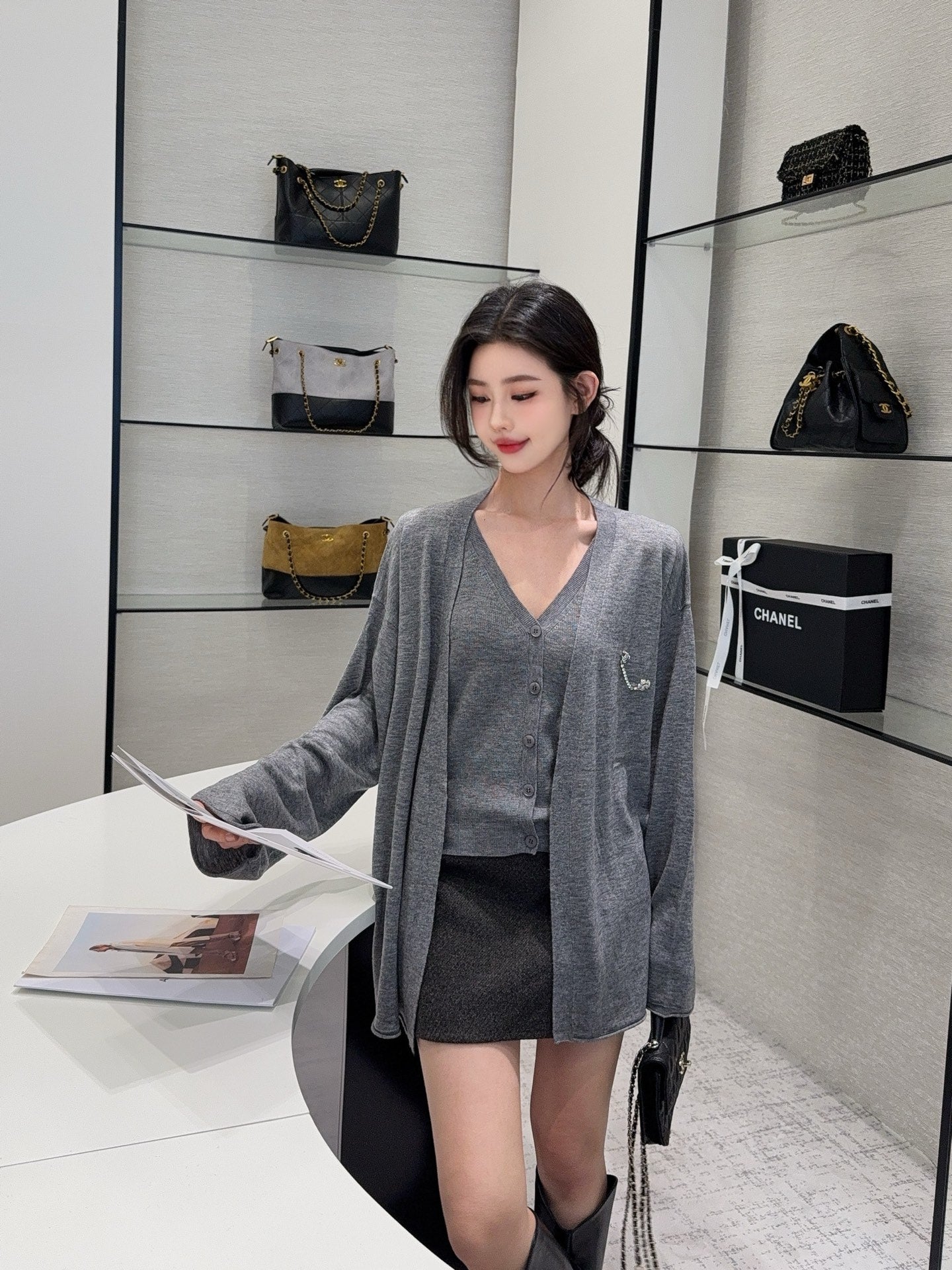 Chan 25fw knitted vest cardigan set