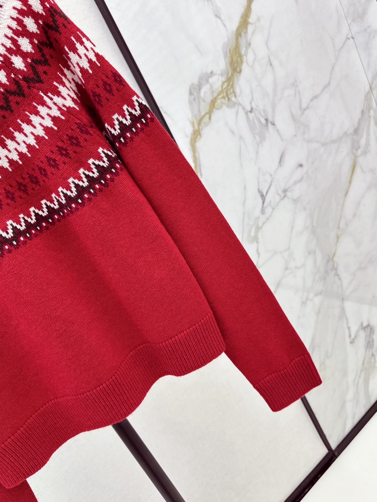 Loro 25fw sweater