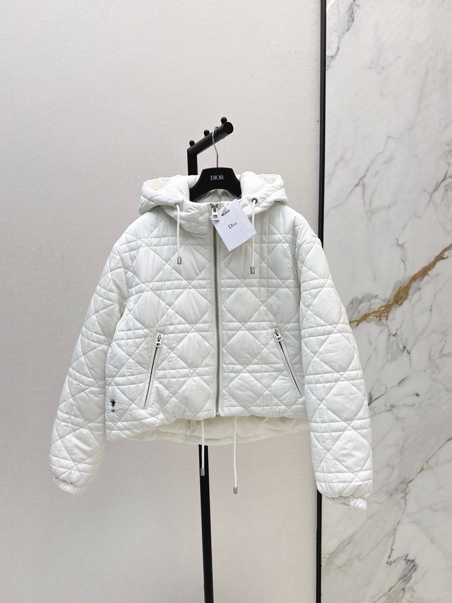CD 25fw down jacket