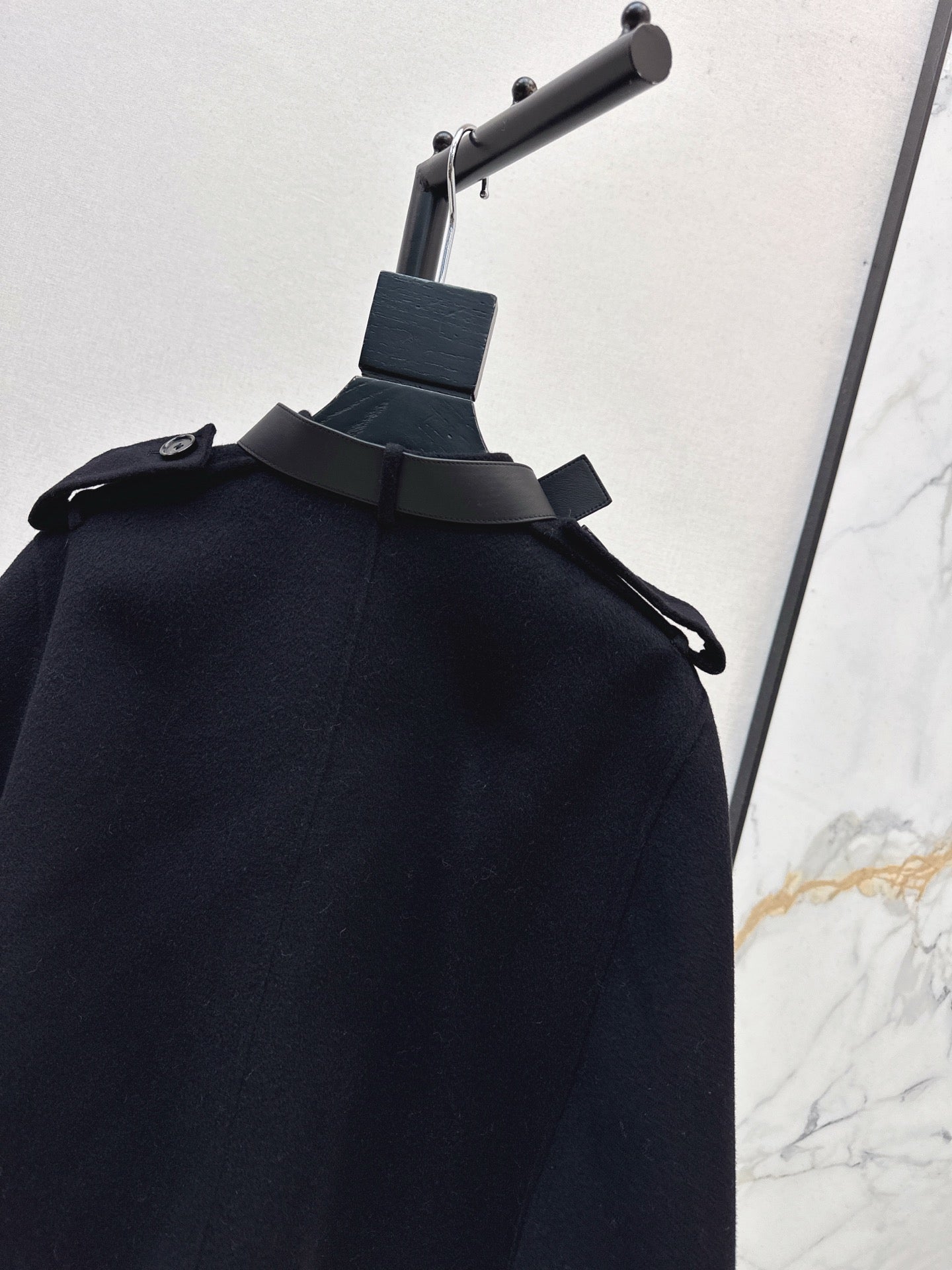 Loui 25fw woolen jacket