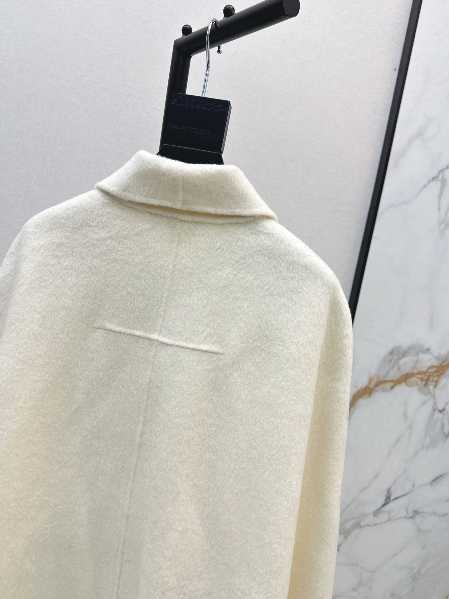 CD 25fw woolen cape coat