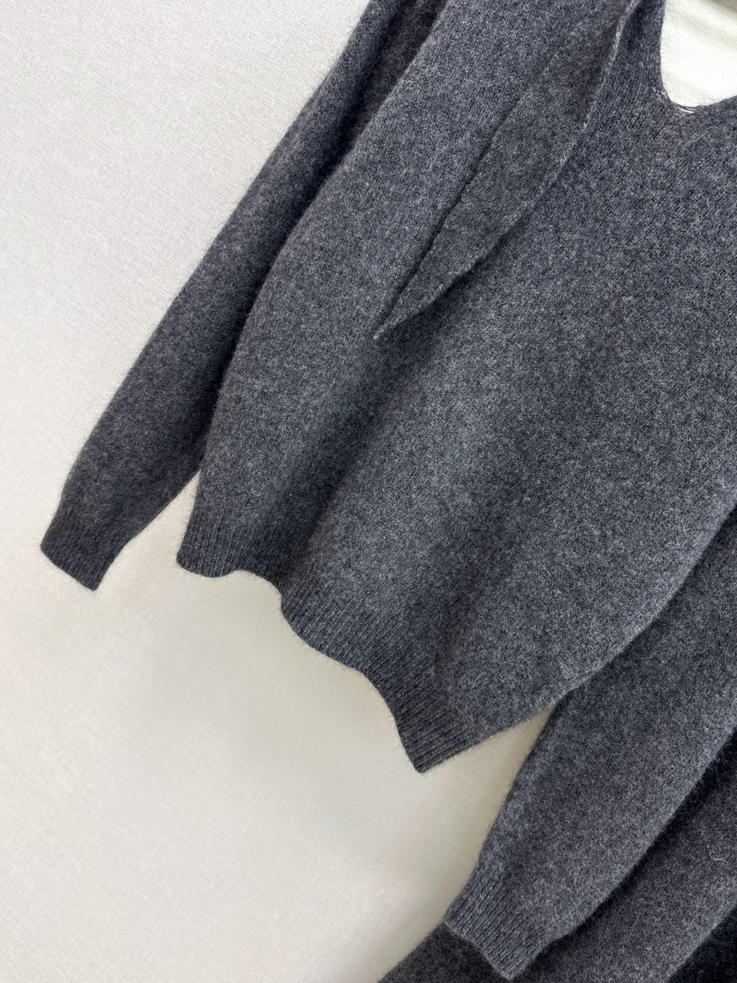 CD 25fw knitted suit
