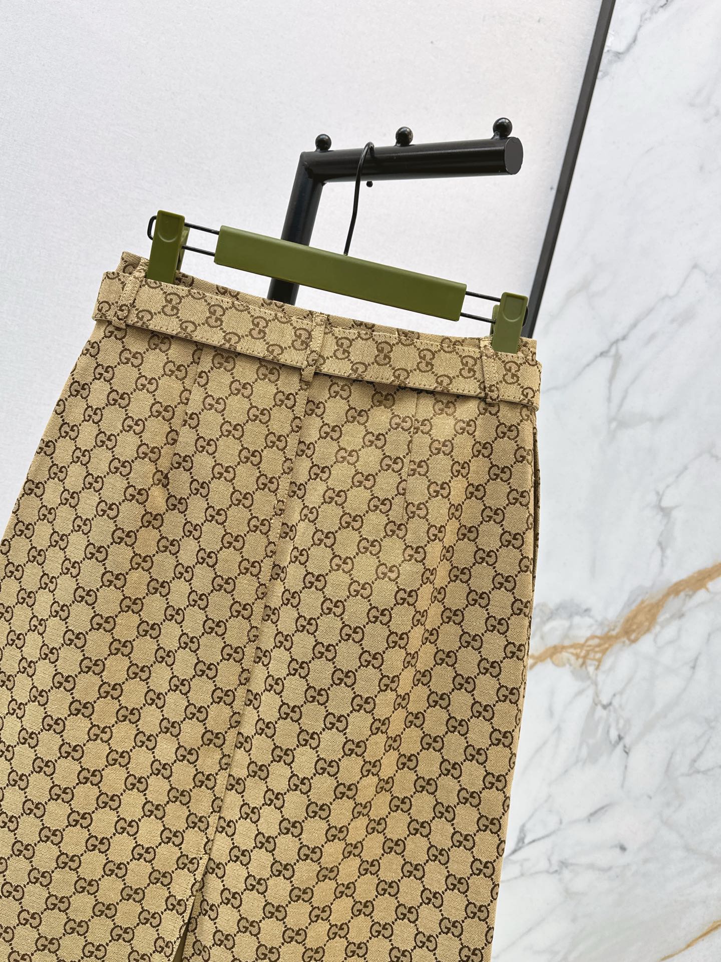 Guc 25fw a-line skirt