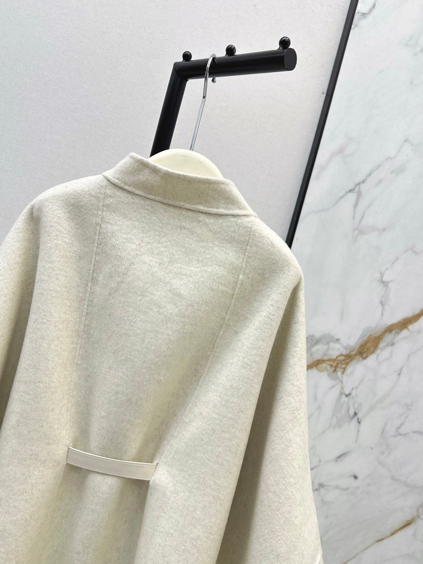 Loro 25fw cape coats