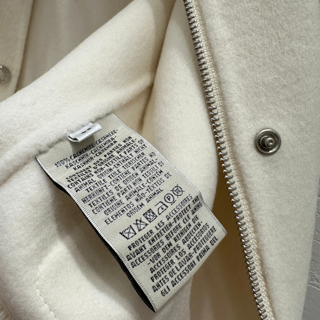 Herm 25fw cashmere vest