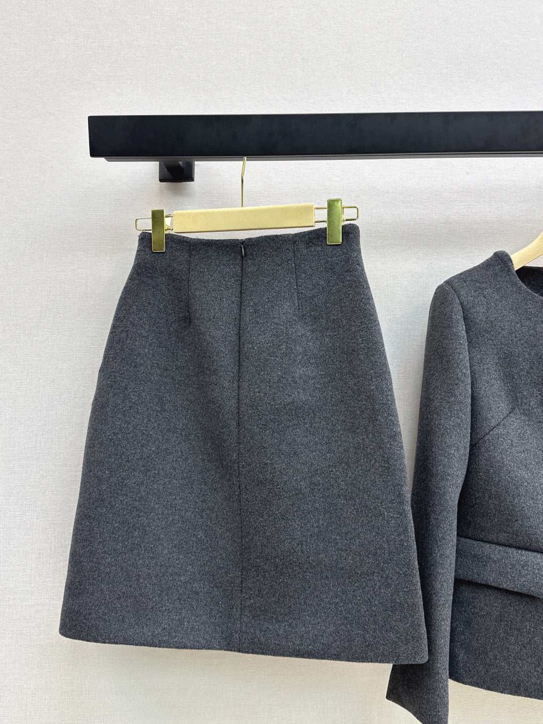 Miu 25fw wool jacket skirt set