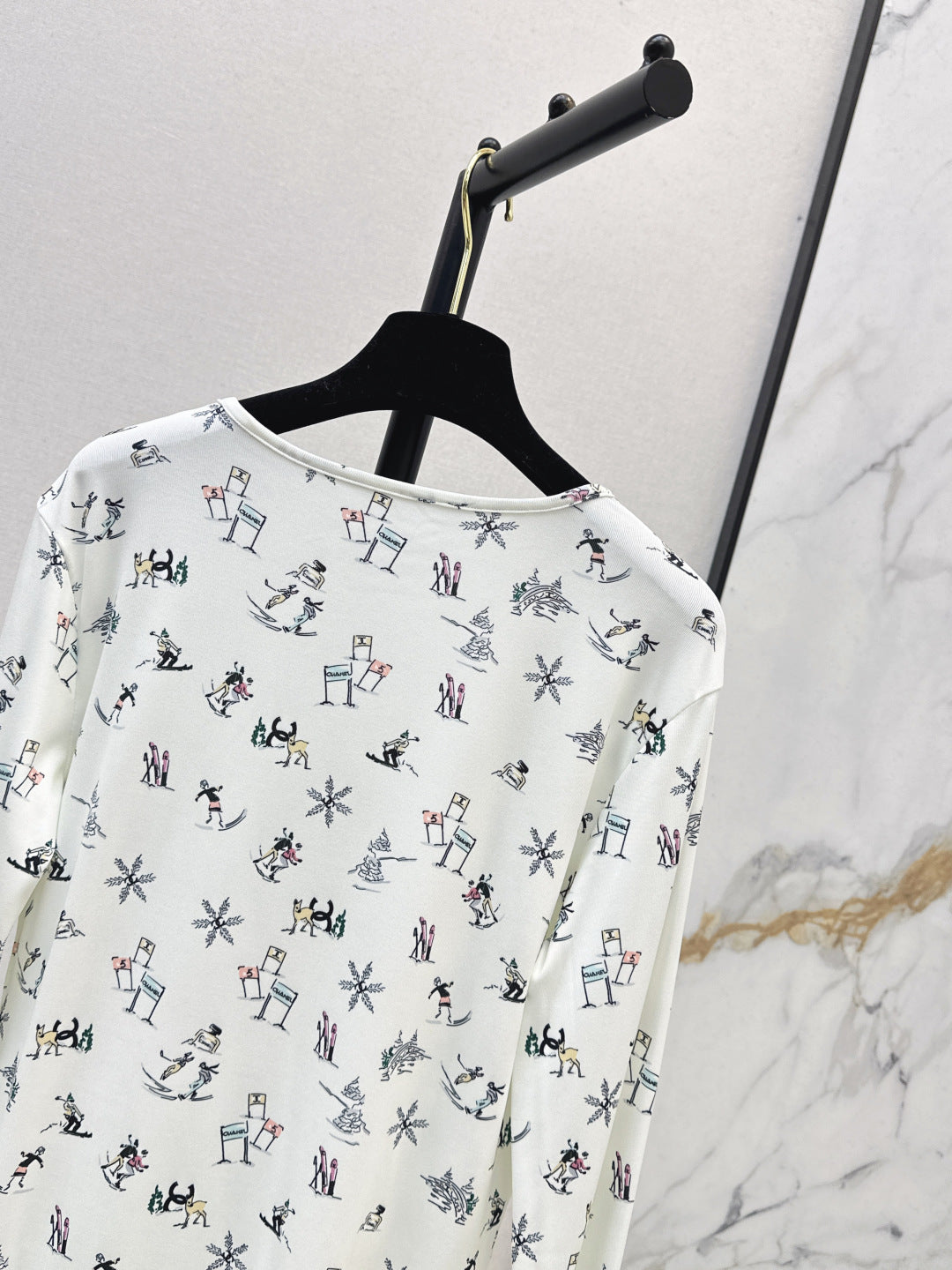 Chan 25fw print base layer