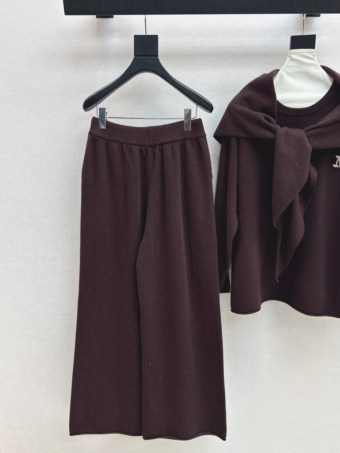 Max 25fw wool sweater+shawl wraps pants sets