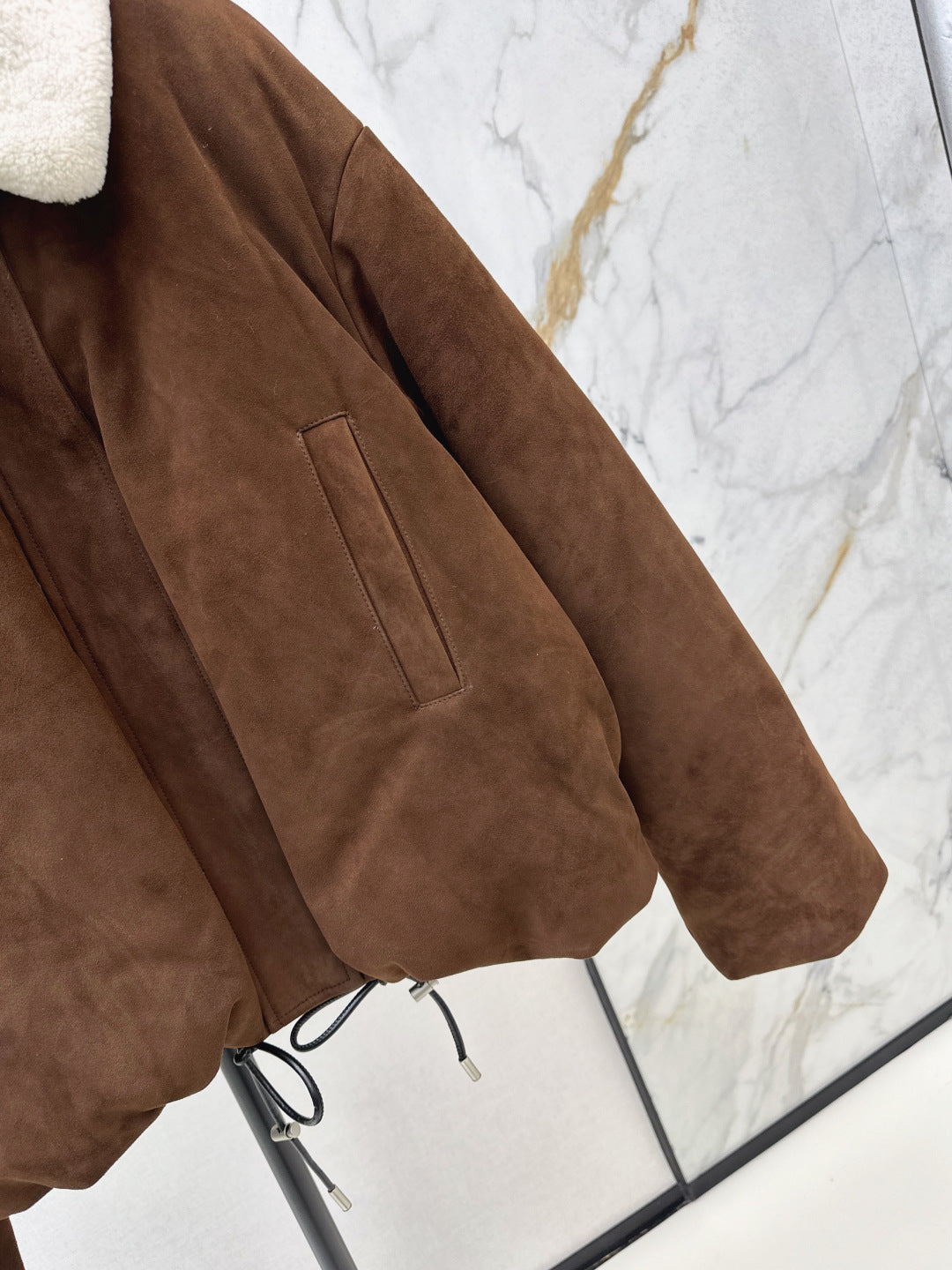 Loe 25fw suede jacket