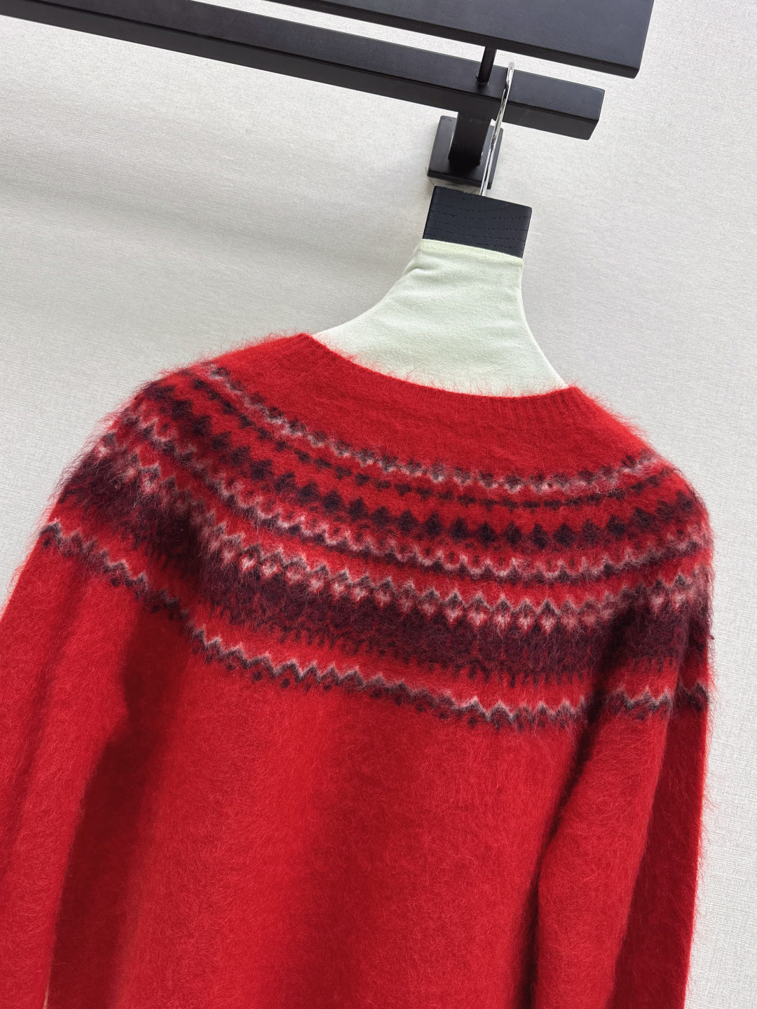 Loro 25fw knit sweater