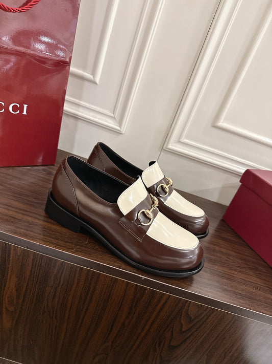 Guc 25fw platform loafers